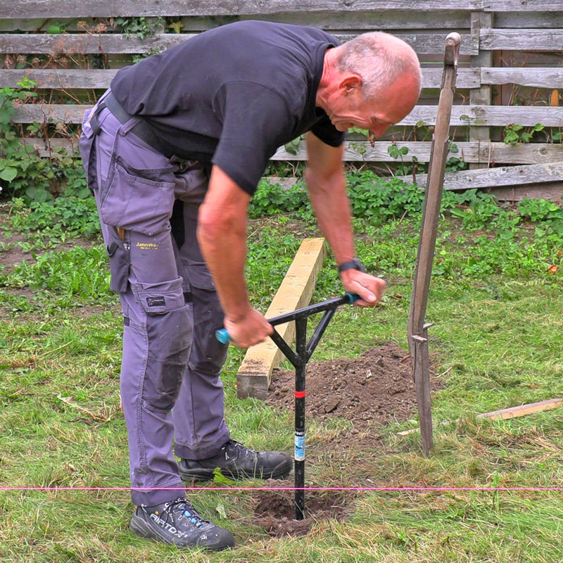 Painekyllästetty tolppa asennus ilman betonivalua 2