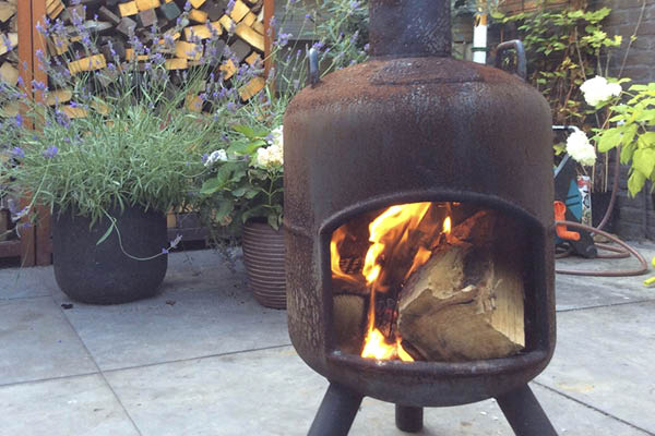 Brændeovn af cortenstål