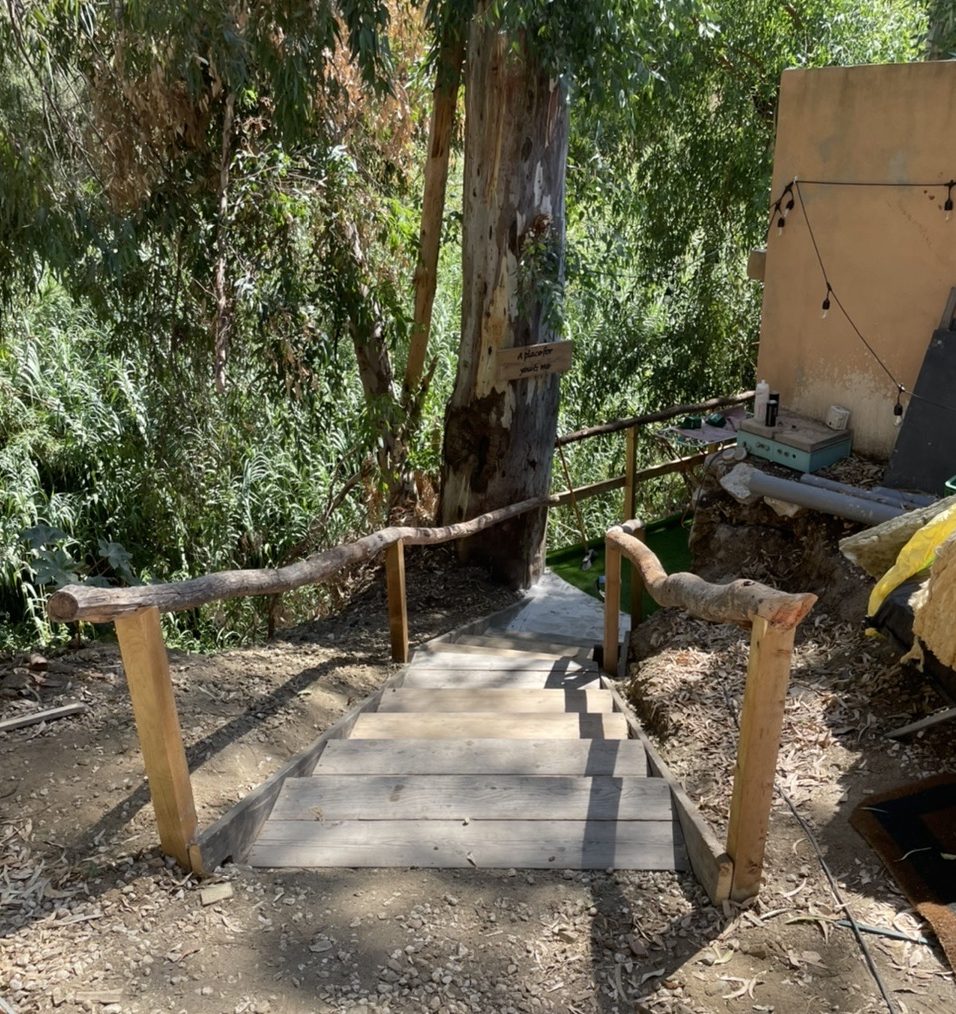 Trappa på spansk stenig mark