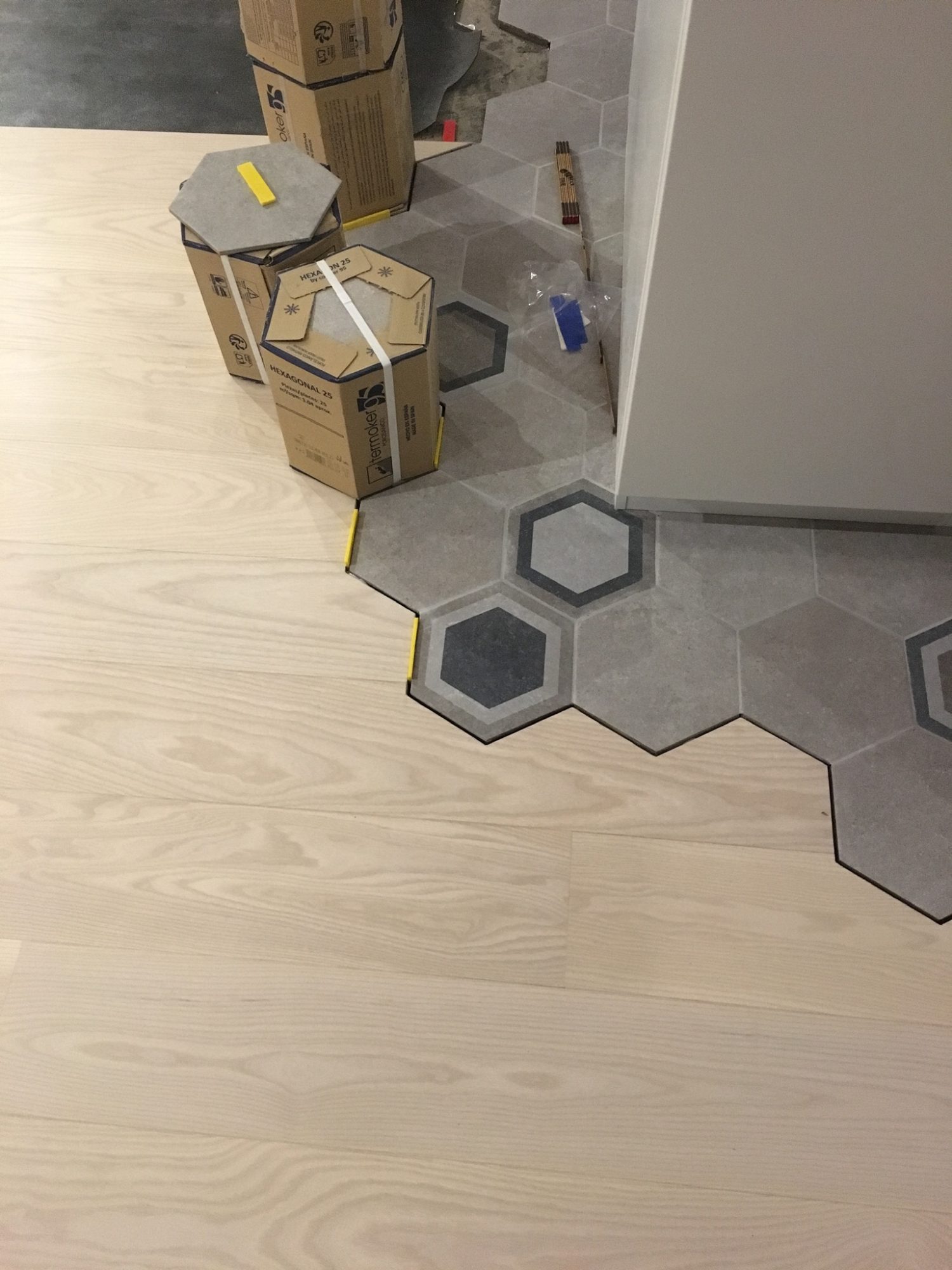 Laatoista puulattiaksi