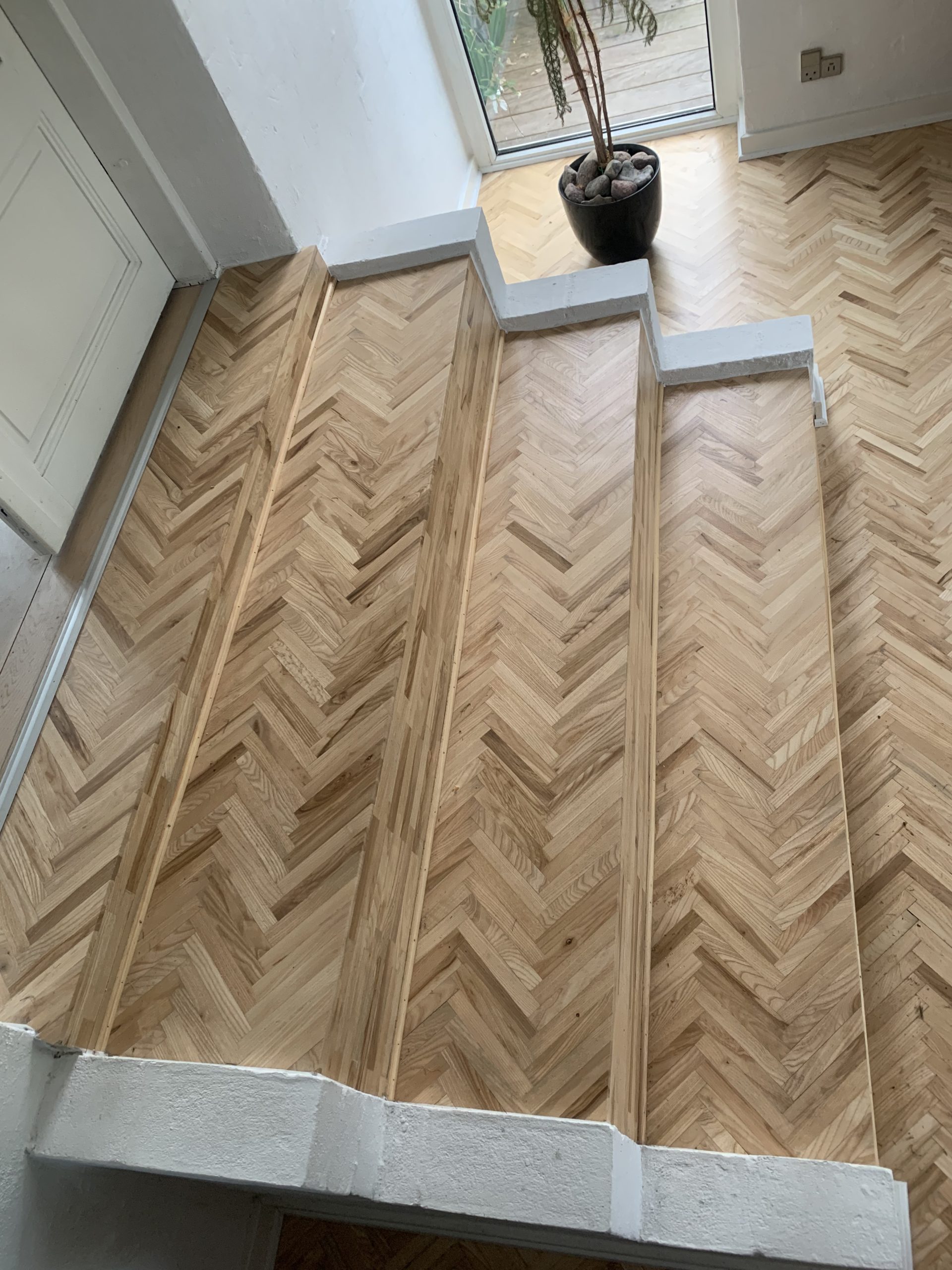 Kalanruotolattia portaisiin asti