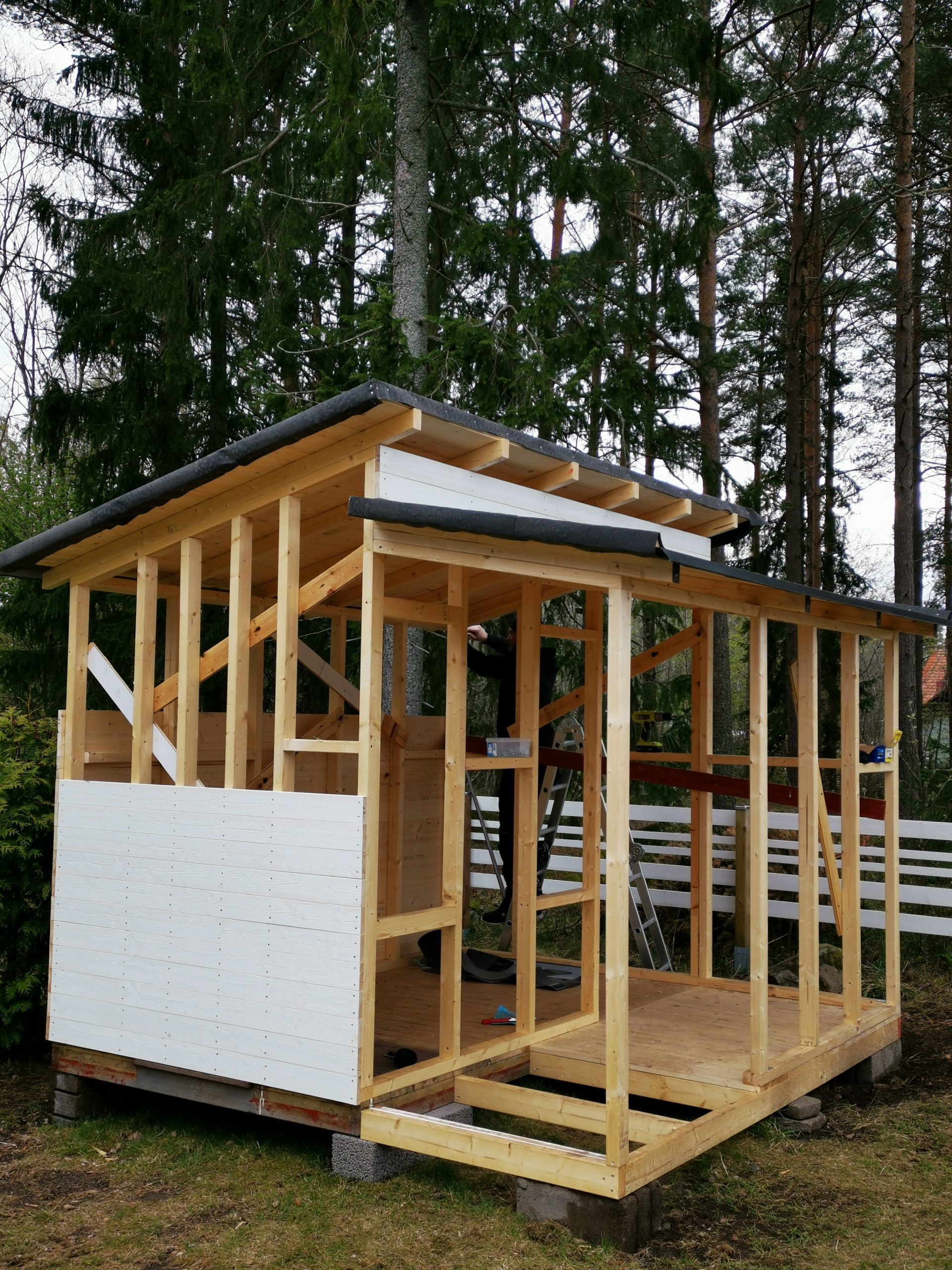 Lekehus med tilhørende terrasse