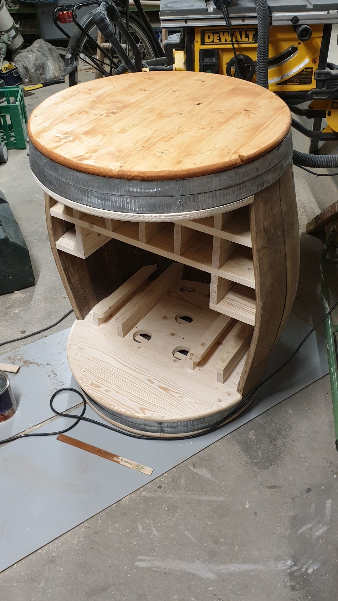 Bar i gammel vintønne