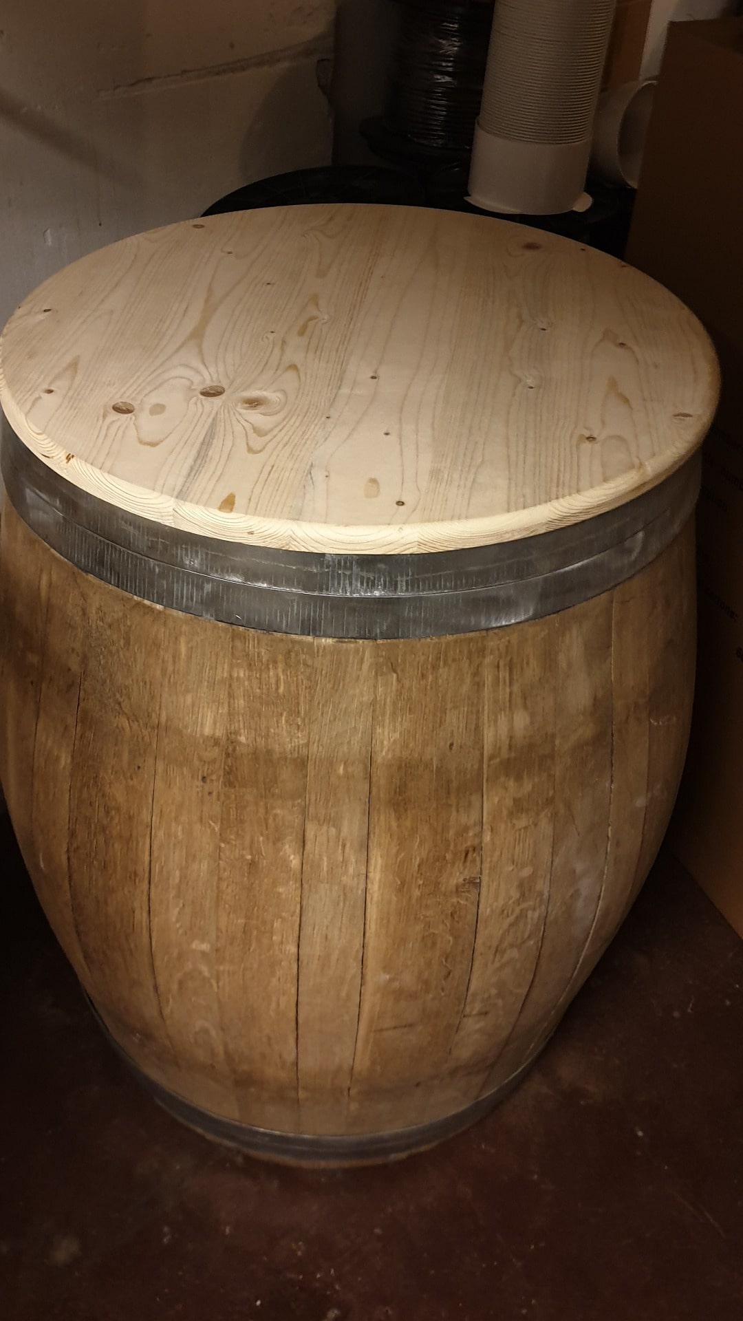 Bar i gammel vintønne