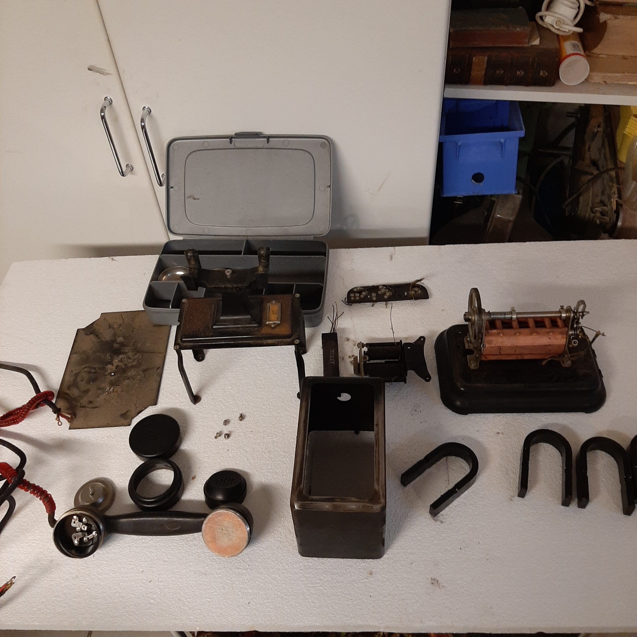 Fra gammel telefon til skrivebordslampe