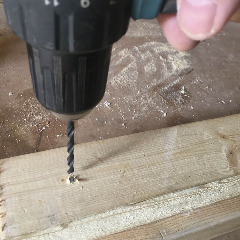 Få ut skruv utan spår