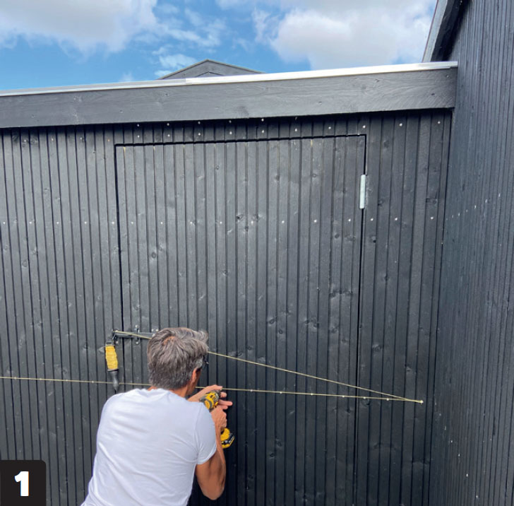 Förråd isolerat: Förrådets synliga sidor kläs