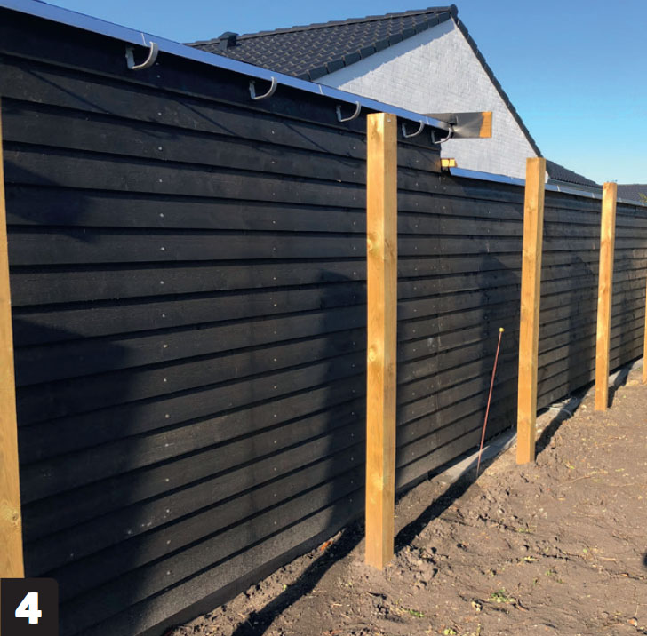 Förråd isolerat: Baksidan på förrådet kläs