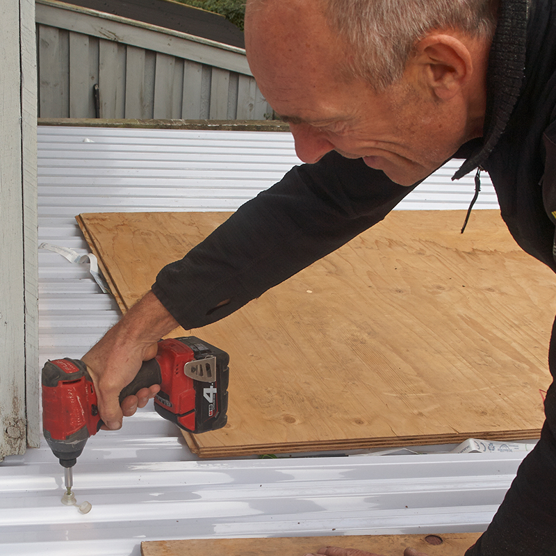 Polykarbonat korrugerade skivor montering 4