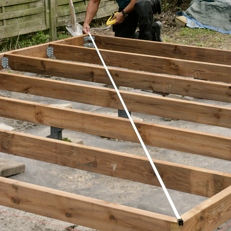 Kompositt terrassebord 1