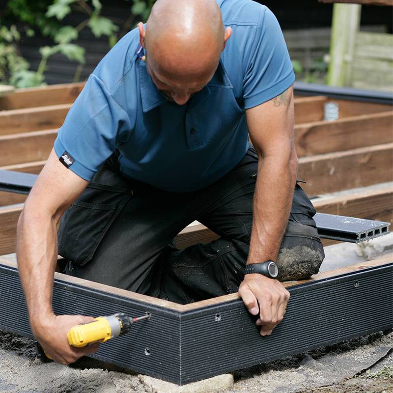 Kompositt terrassebord 3