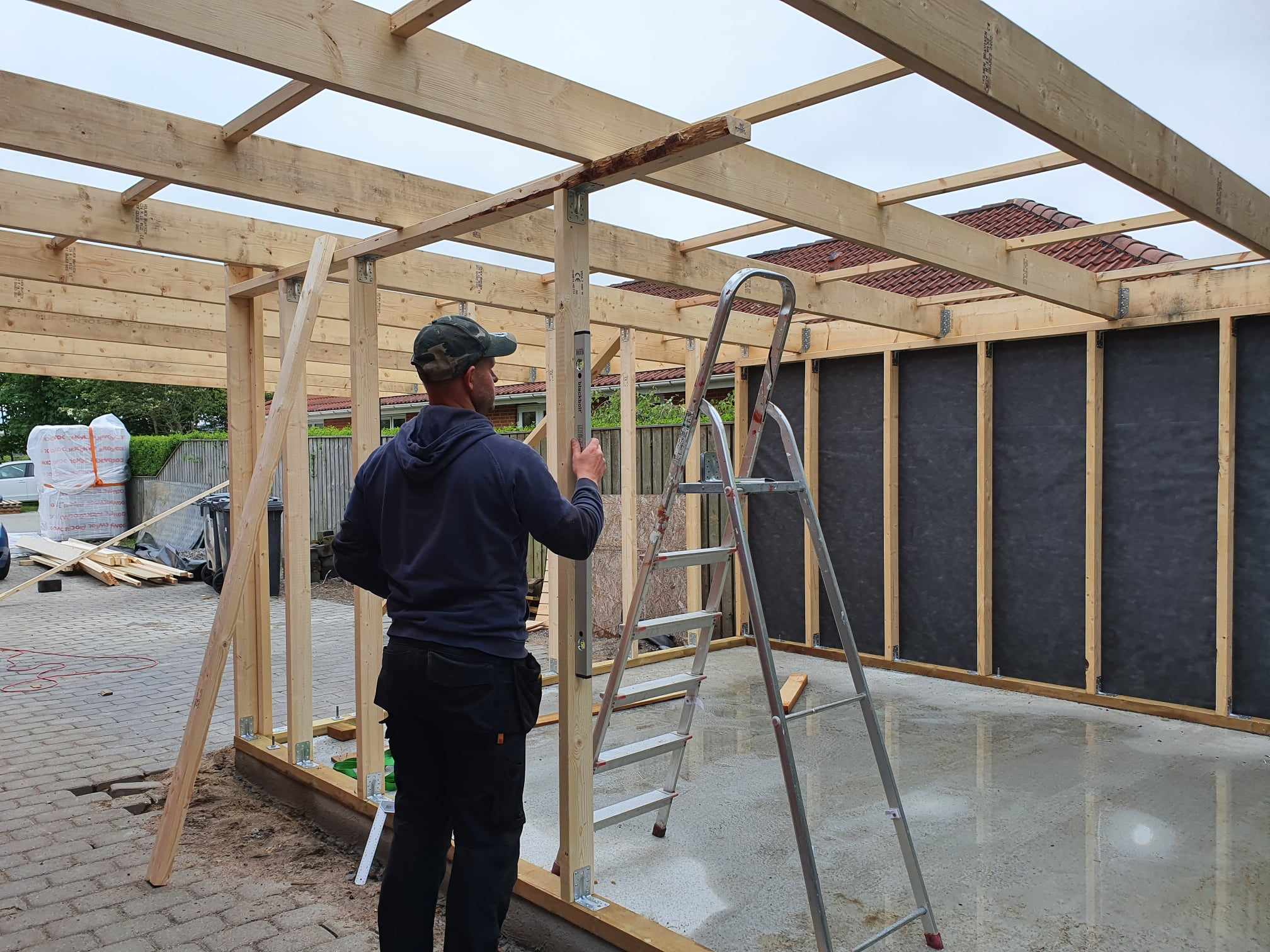 Carport med verksted