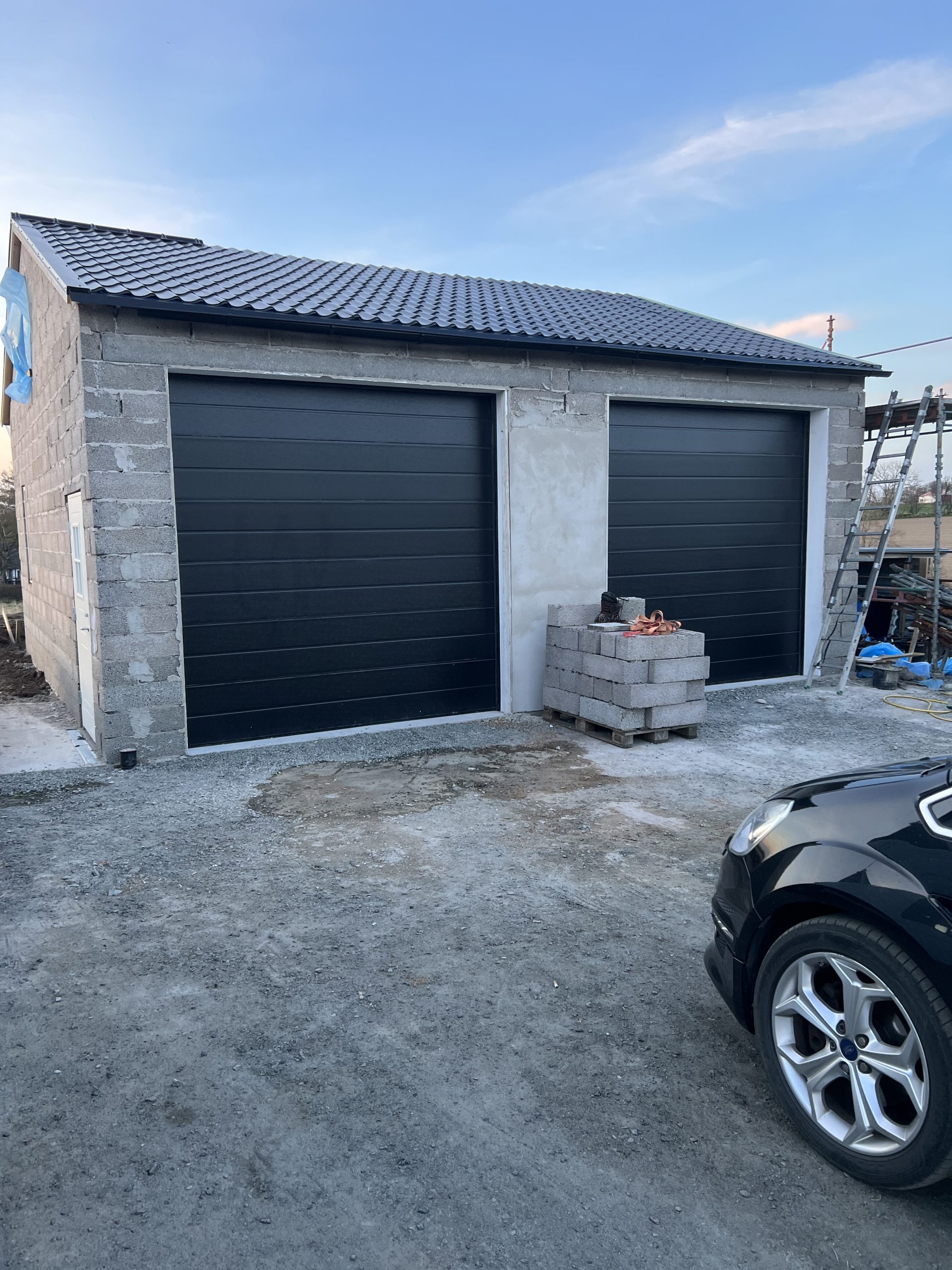 Garage av lecablock