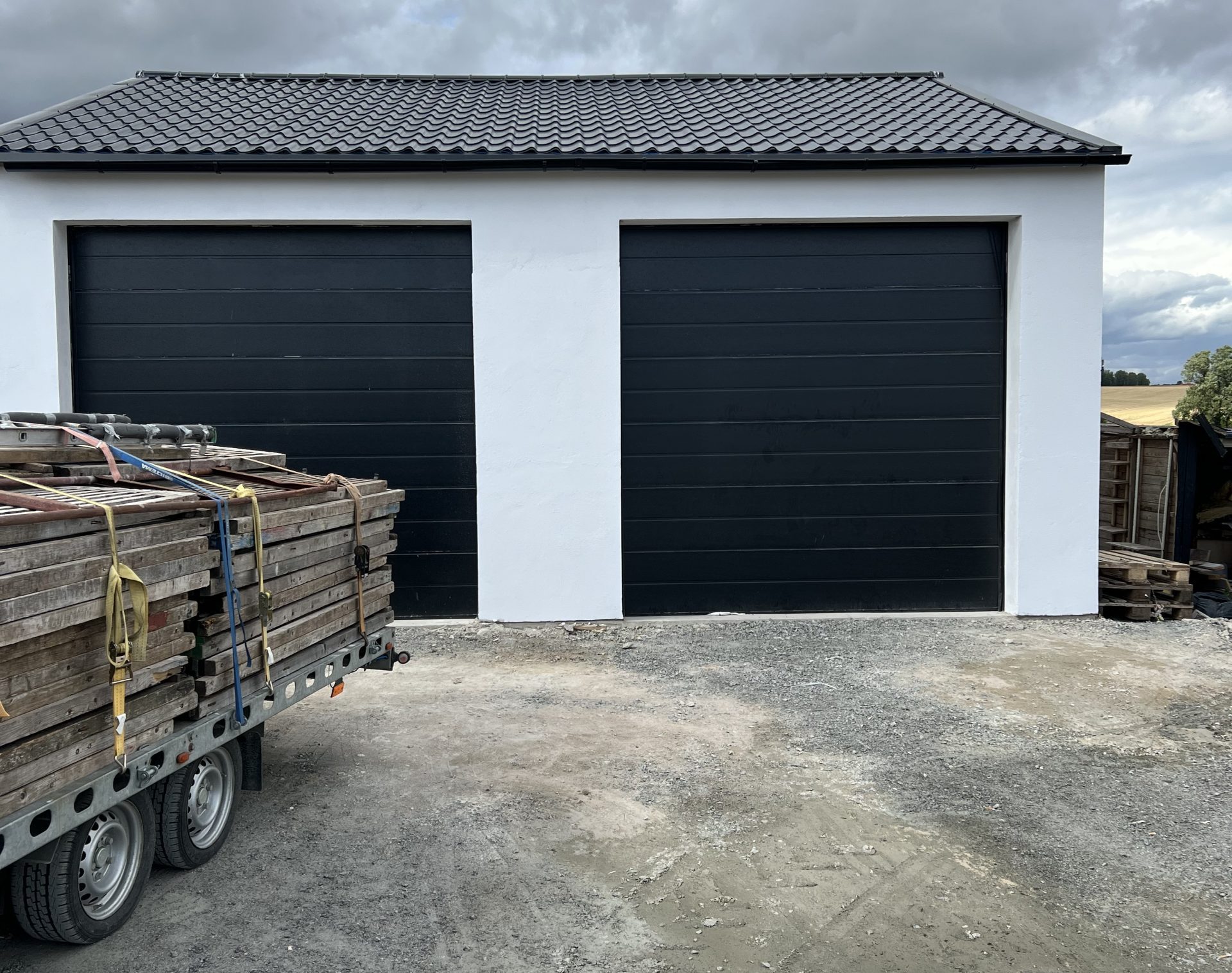 Garage af lecablokke