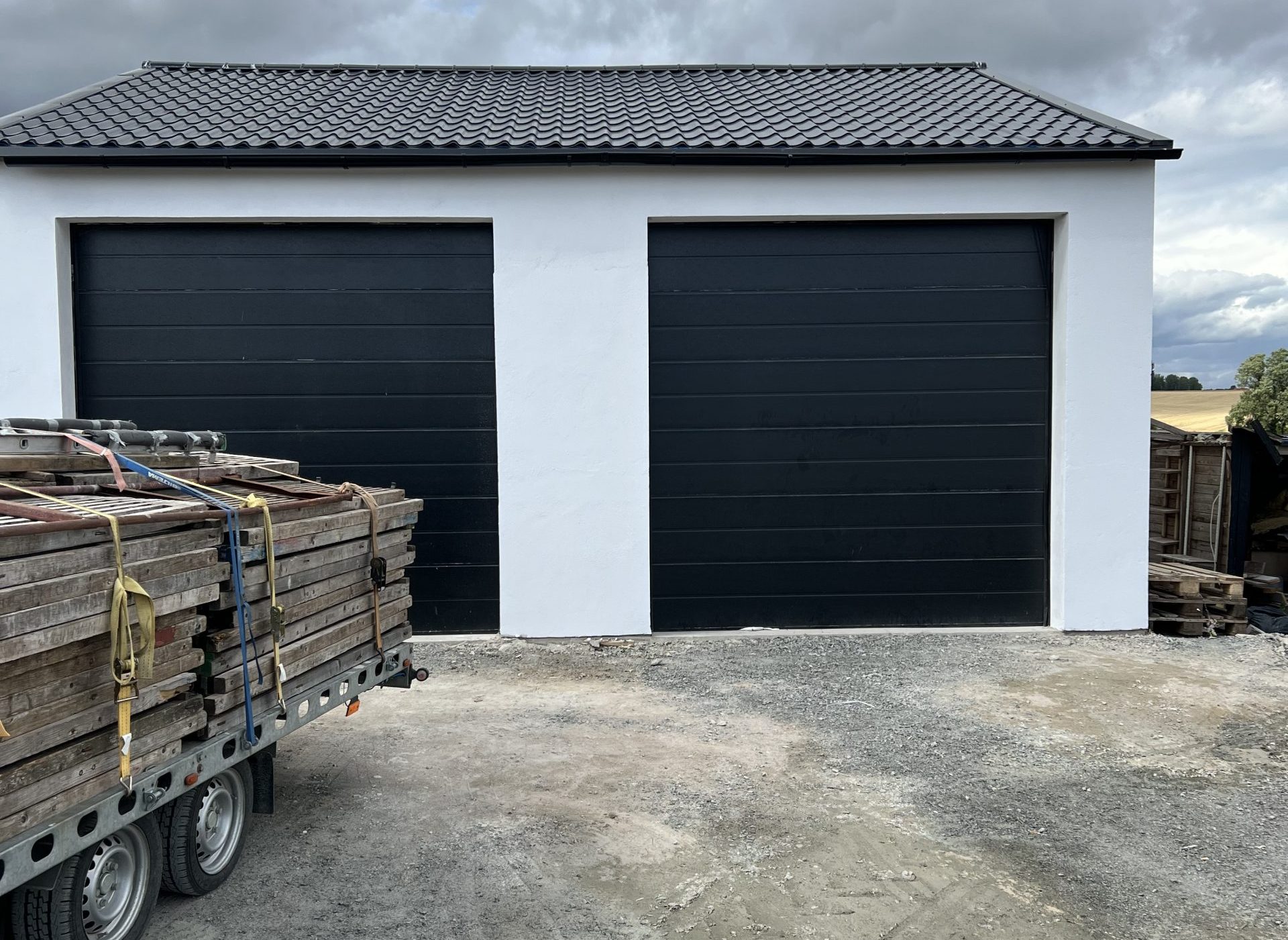 Garage af lecablokke