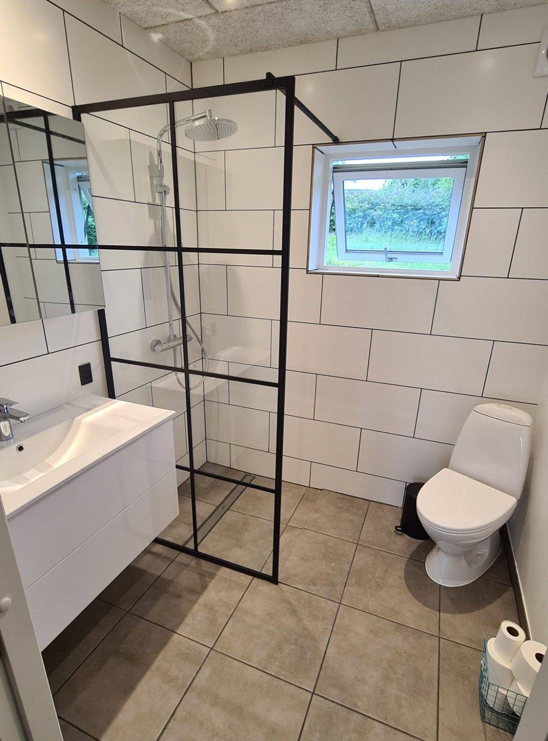 Kylpyhuoneen laajennus