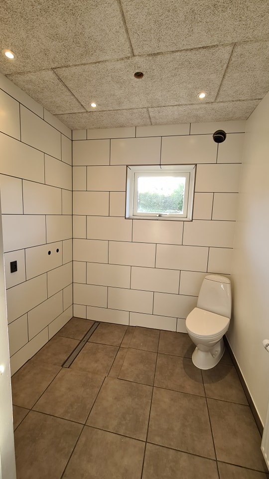 Kylpyhuoneen laajennus