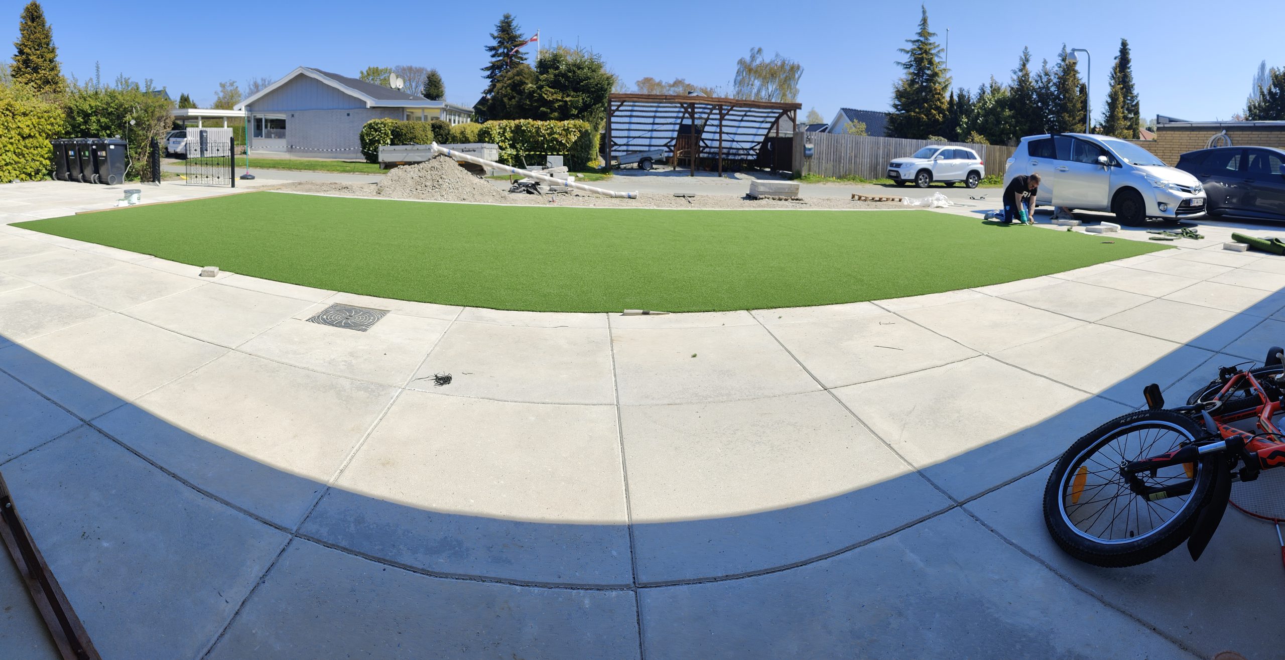 72 kvm. fodboldbane med kunstgræs