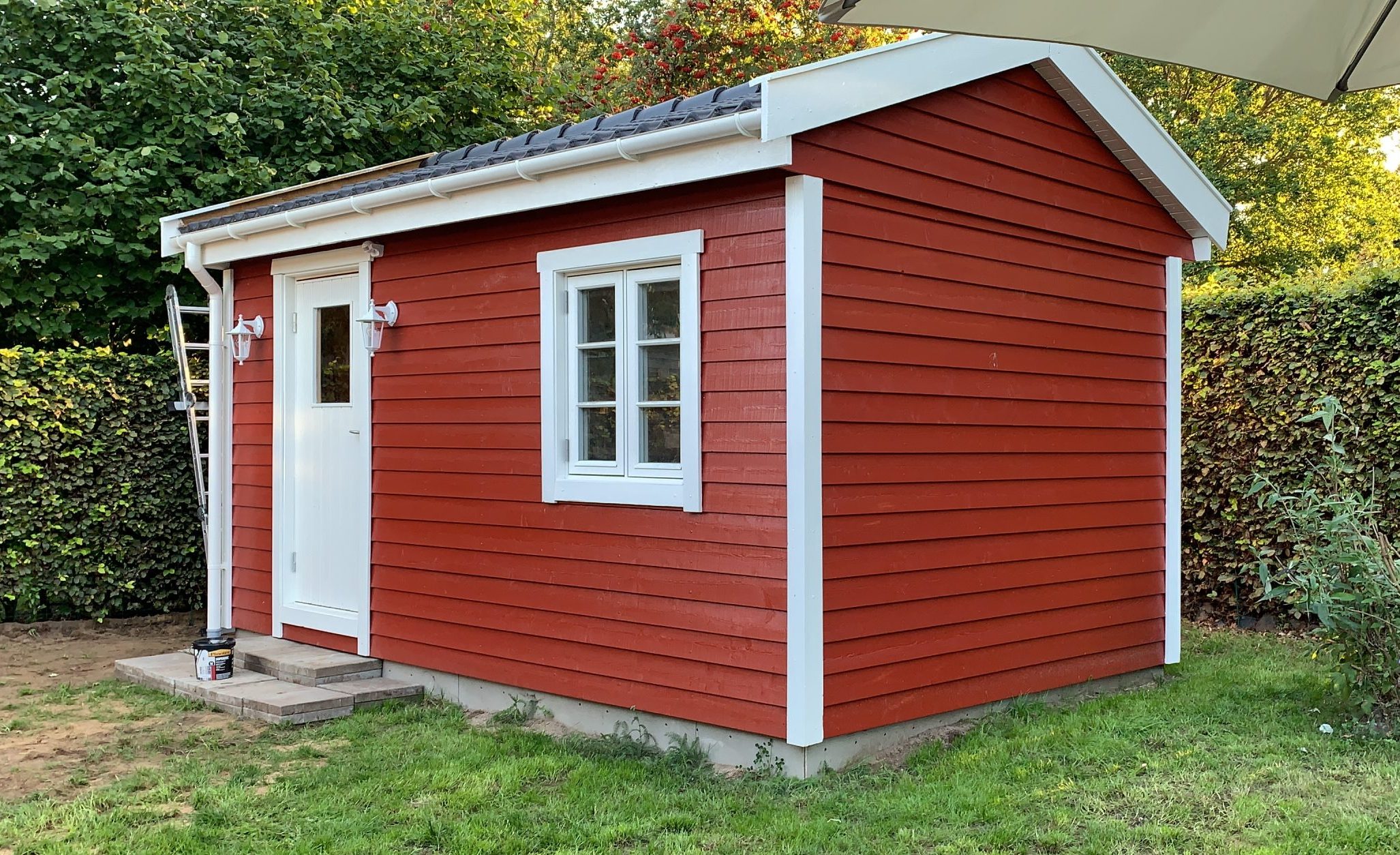 Isolerat förråd med fjällpanel