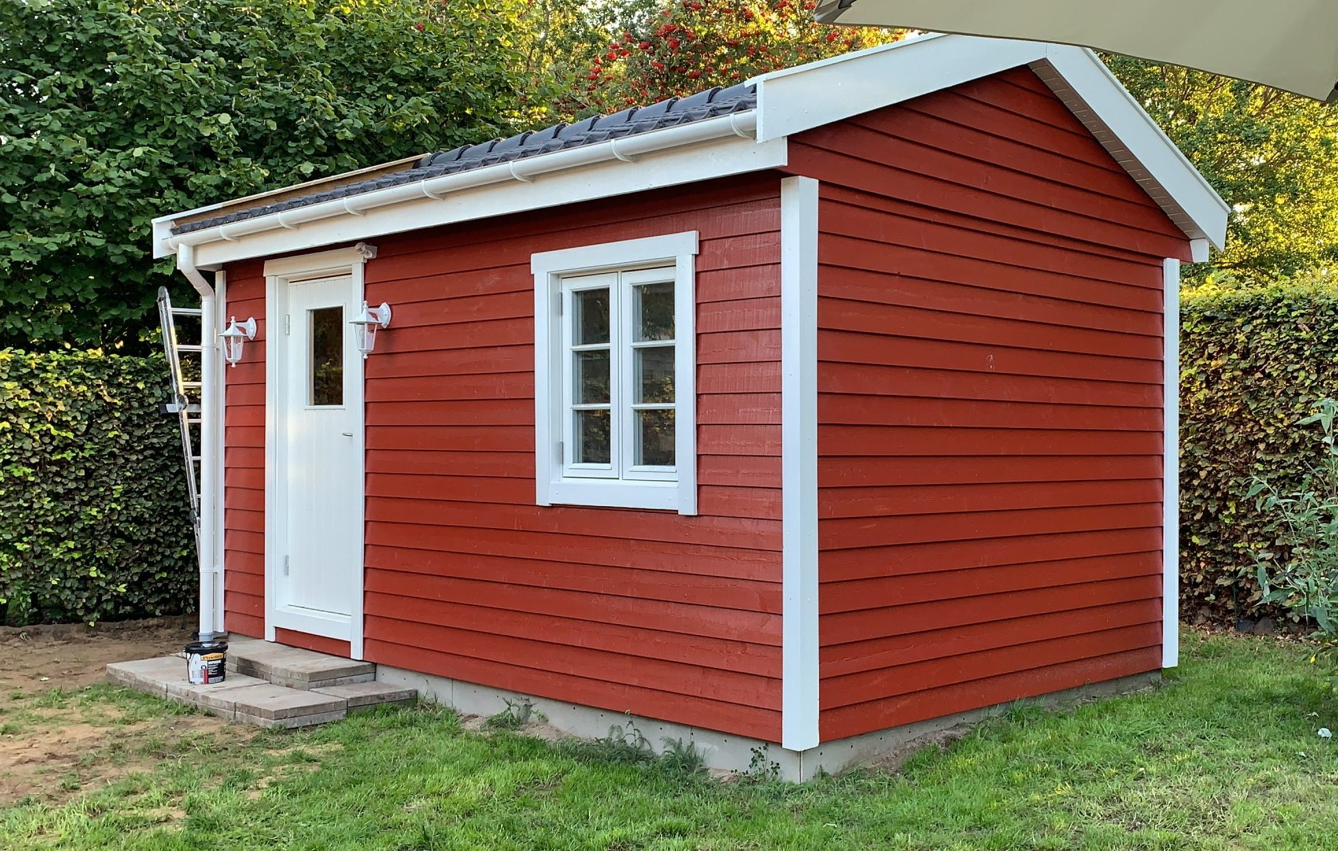 Eristetty vaja limilaudoituksella