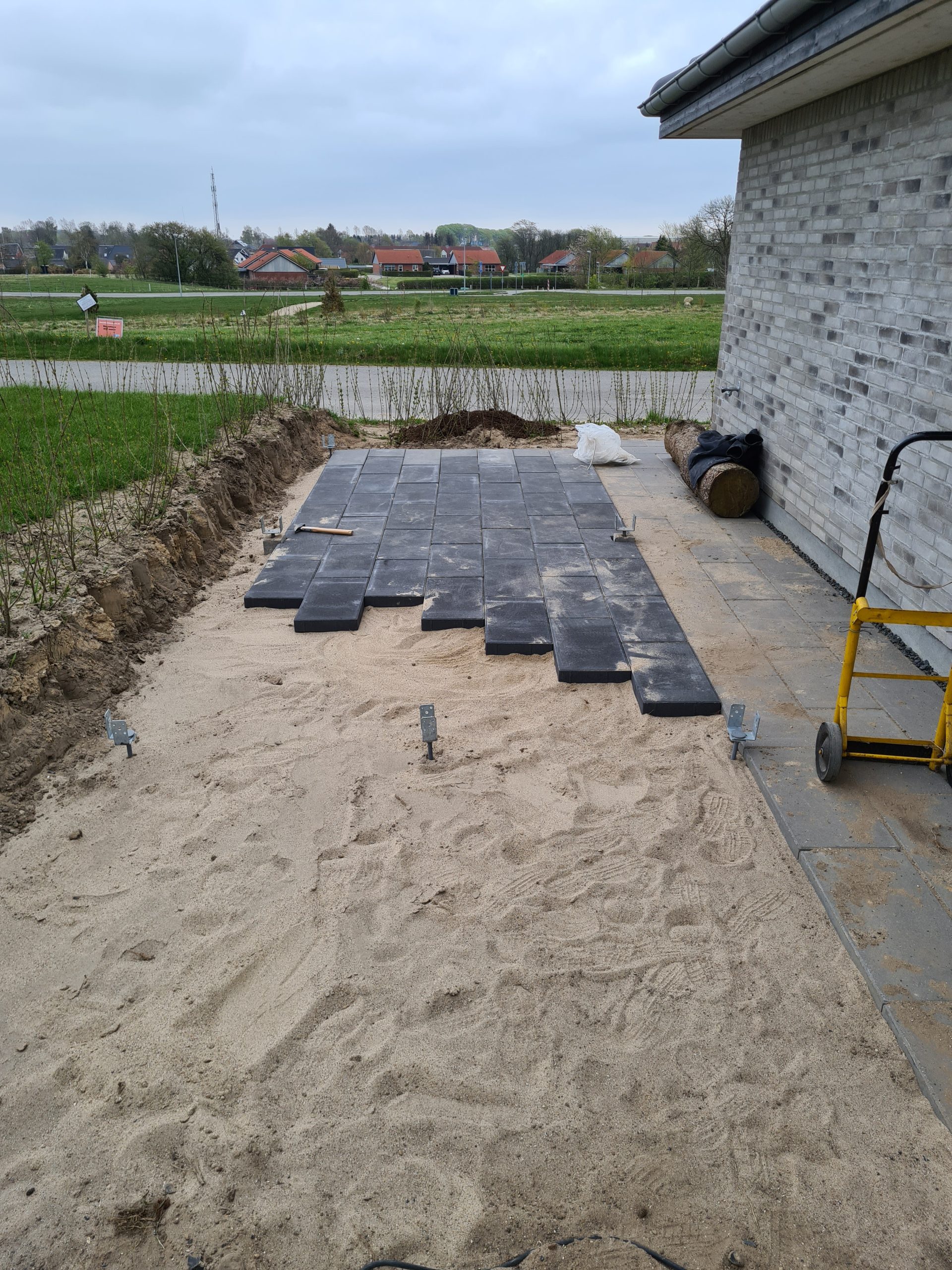 Förråd med fjällpanel