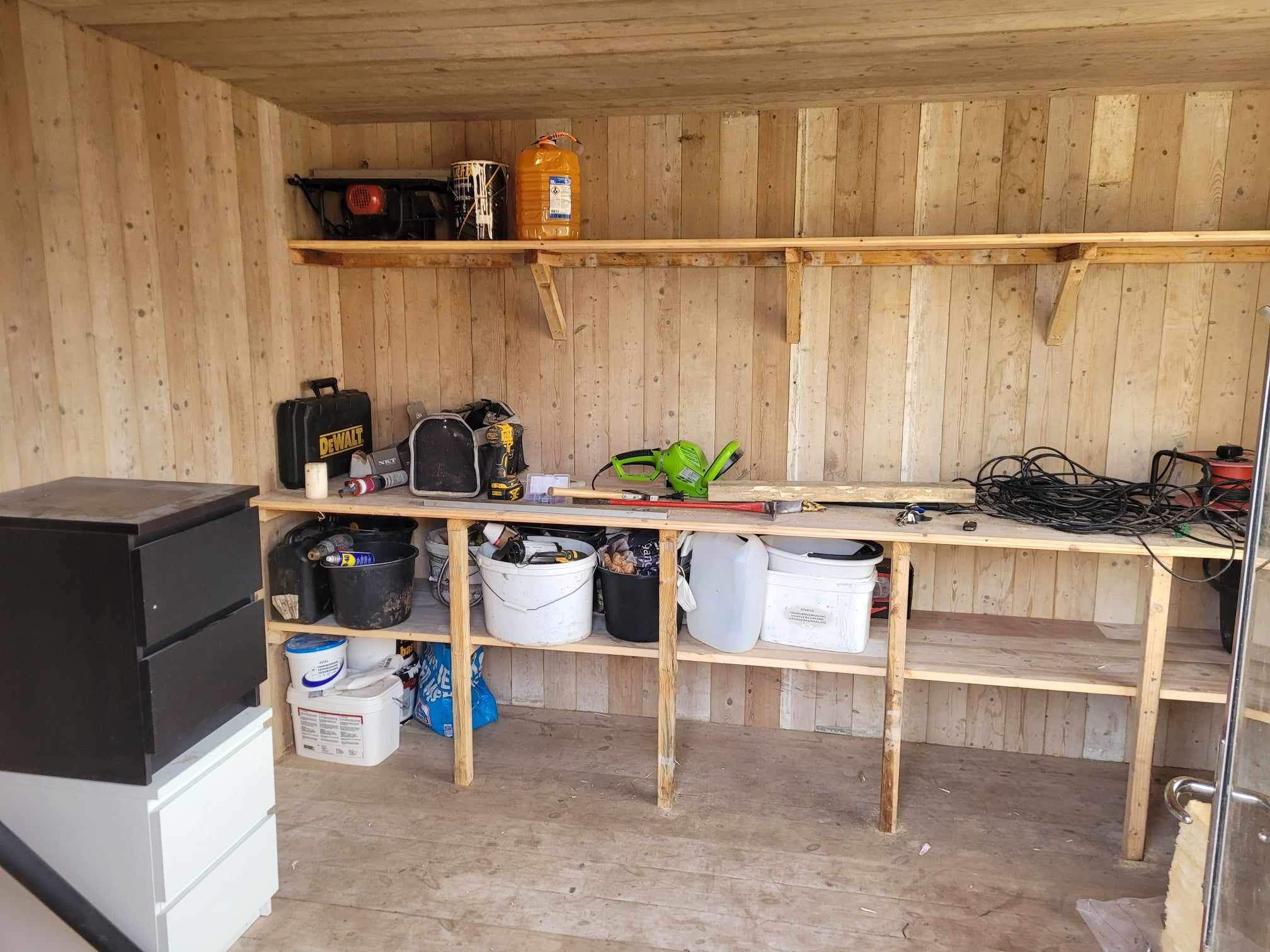 Billigt förråd av återvunna material