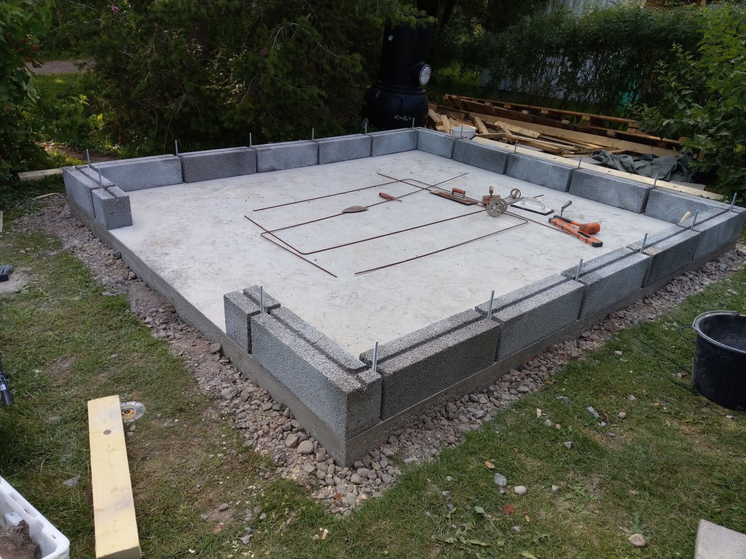 Timmerstuga för förvaring