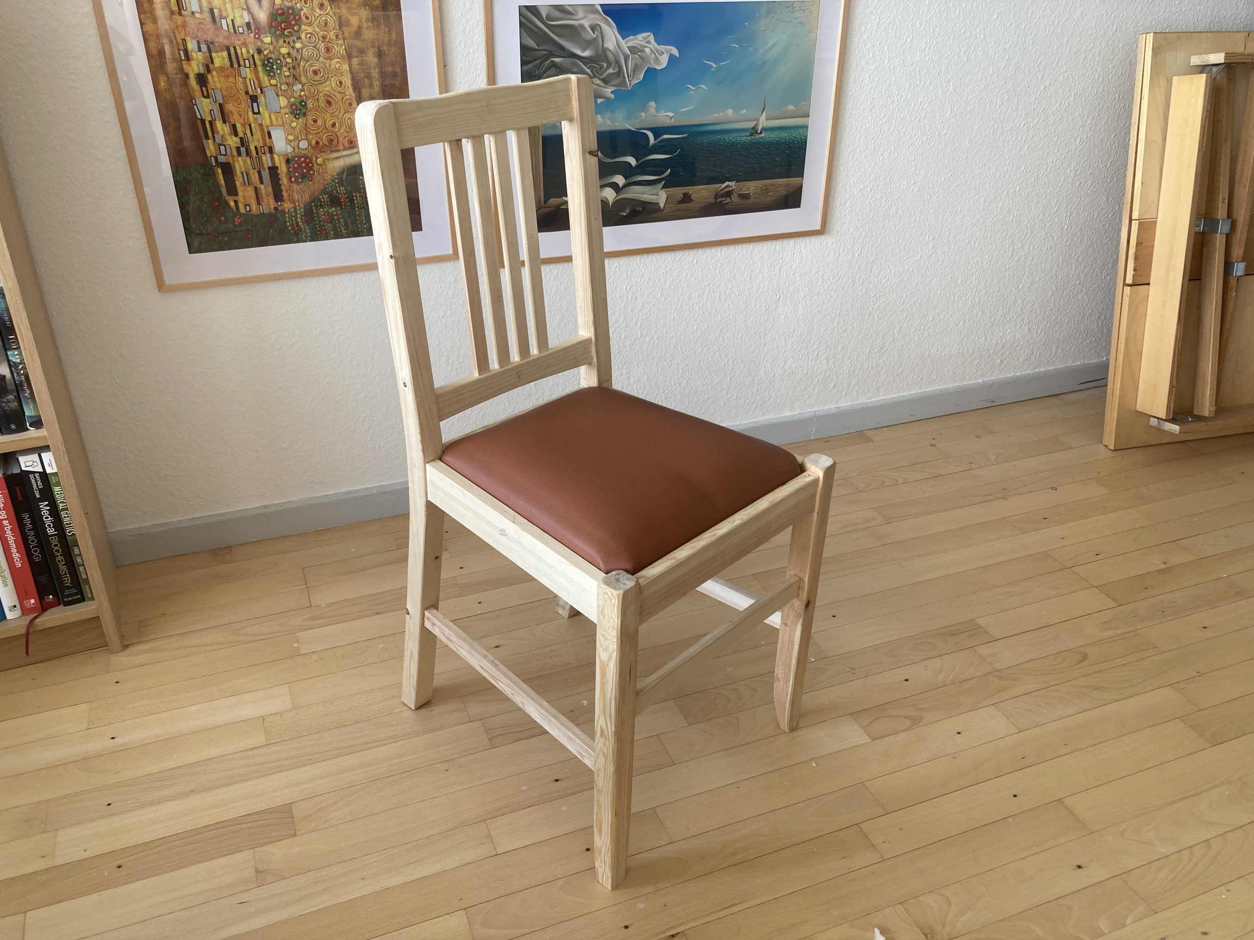 Stol med tapsamlinger