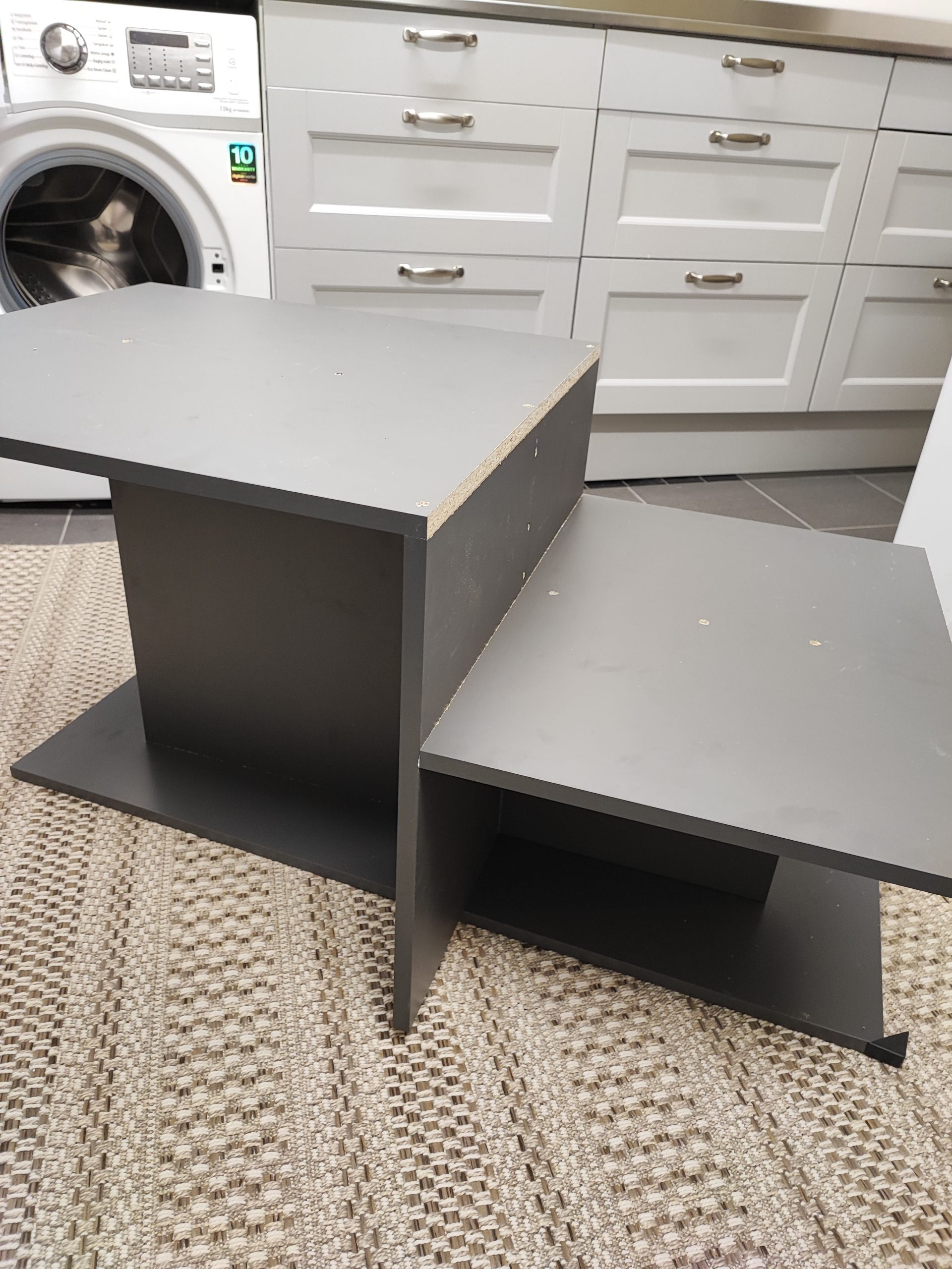 Sofabord af plader med dekorplast