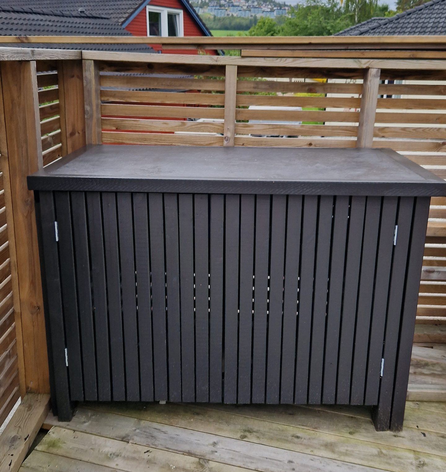 Grillbord med innfelt flis