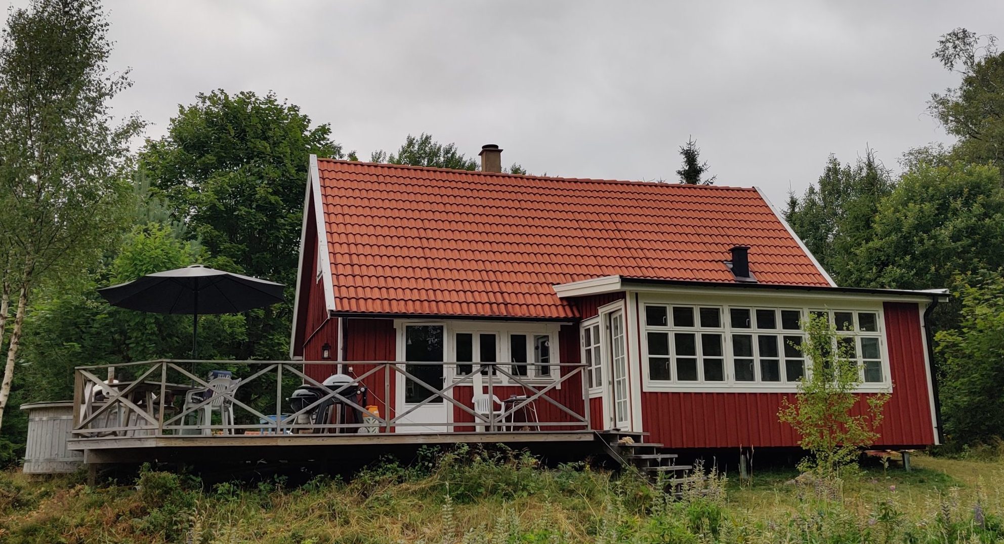 Tillbyggnad ger ljus i sommarstugan