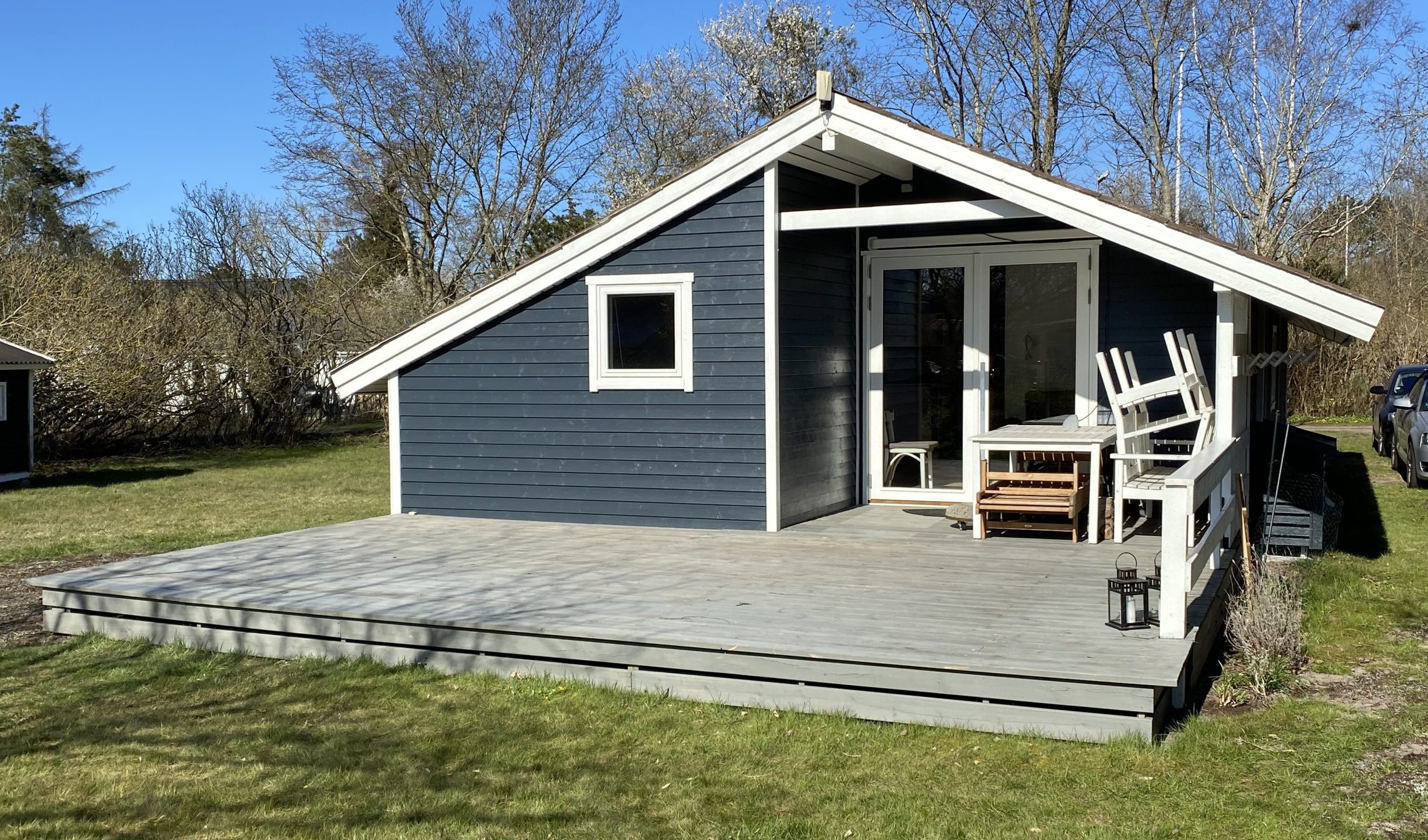 7 neliön piharakennus