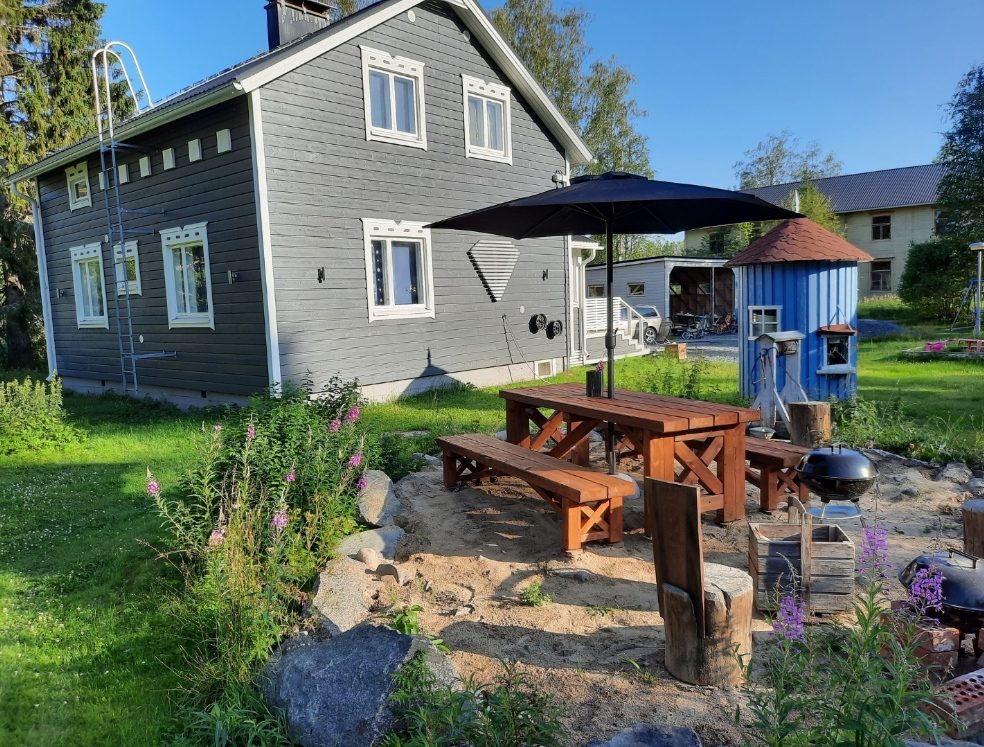 Havemøbler af genbrugstræ