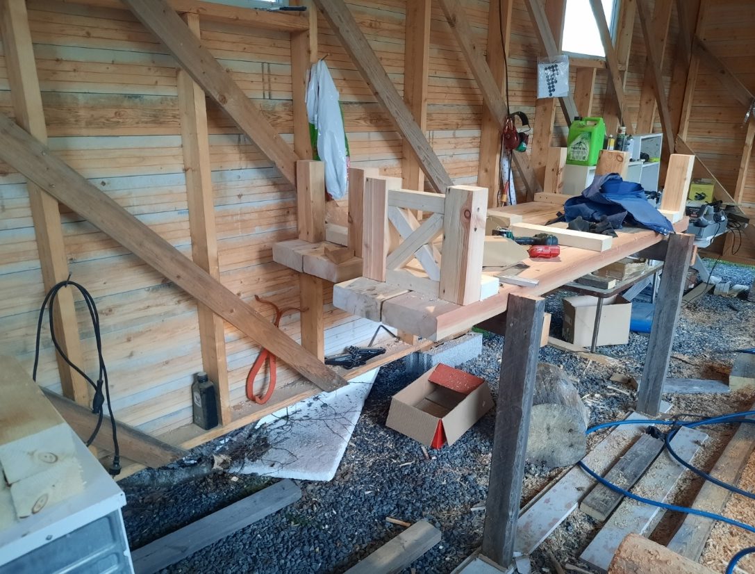 Hagemøbler laget av resirkulerte materialer