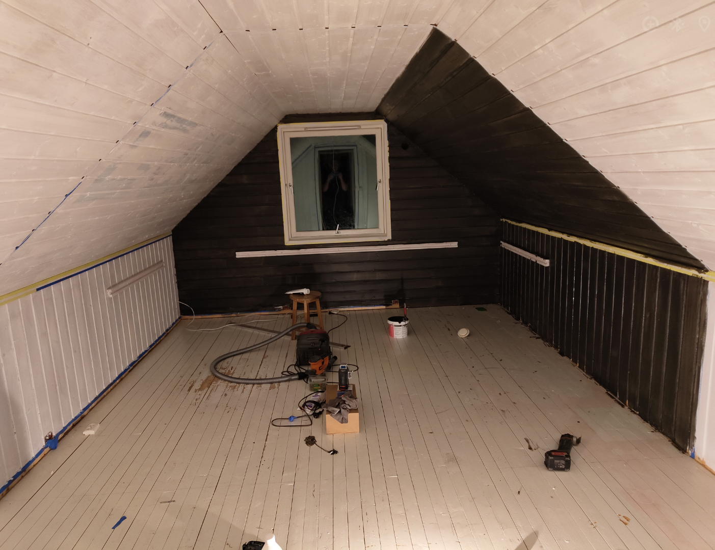 Gamingrom på loftet