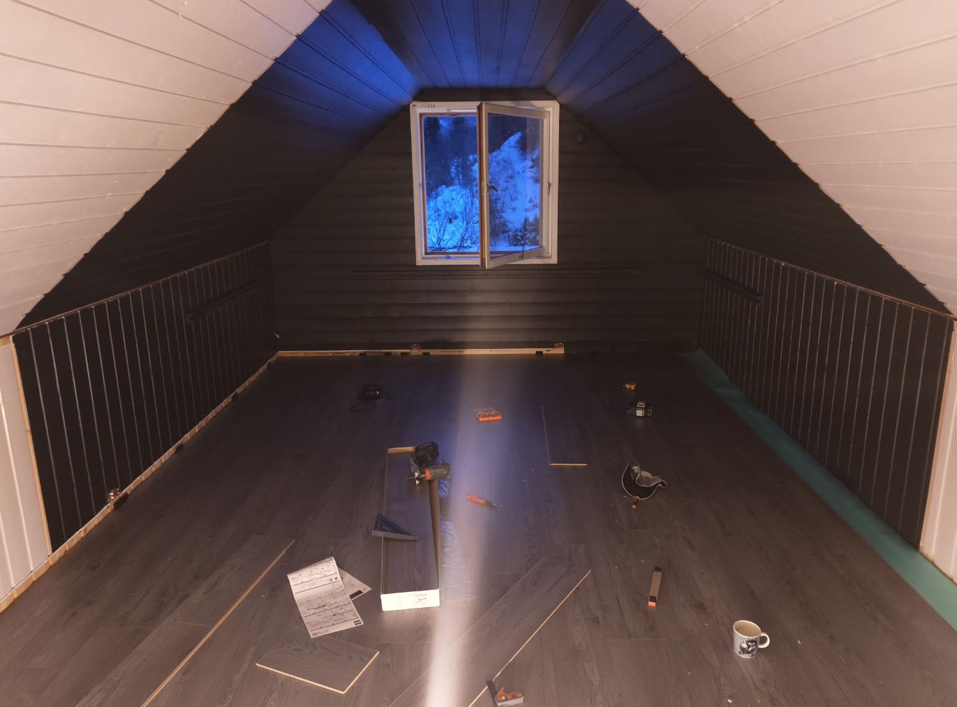 Gamingrom på loftet