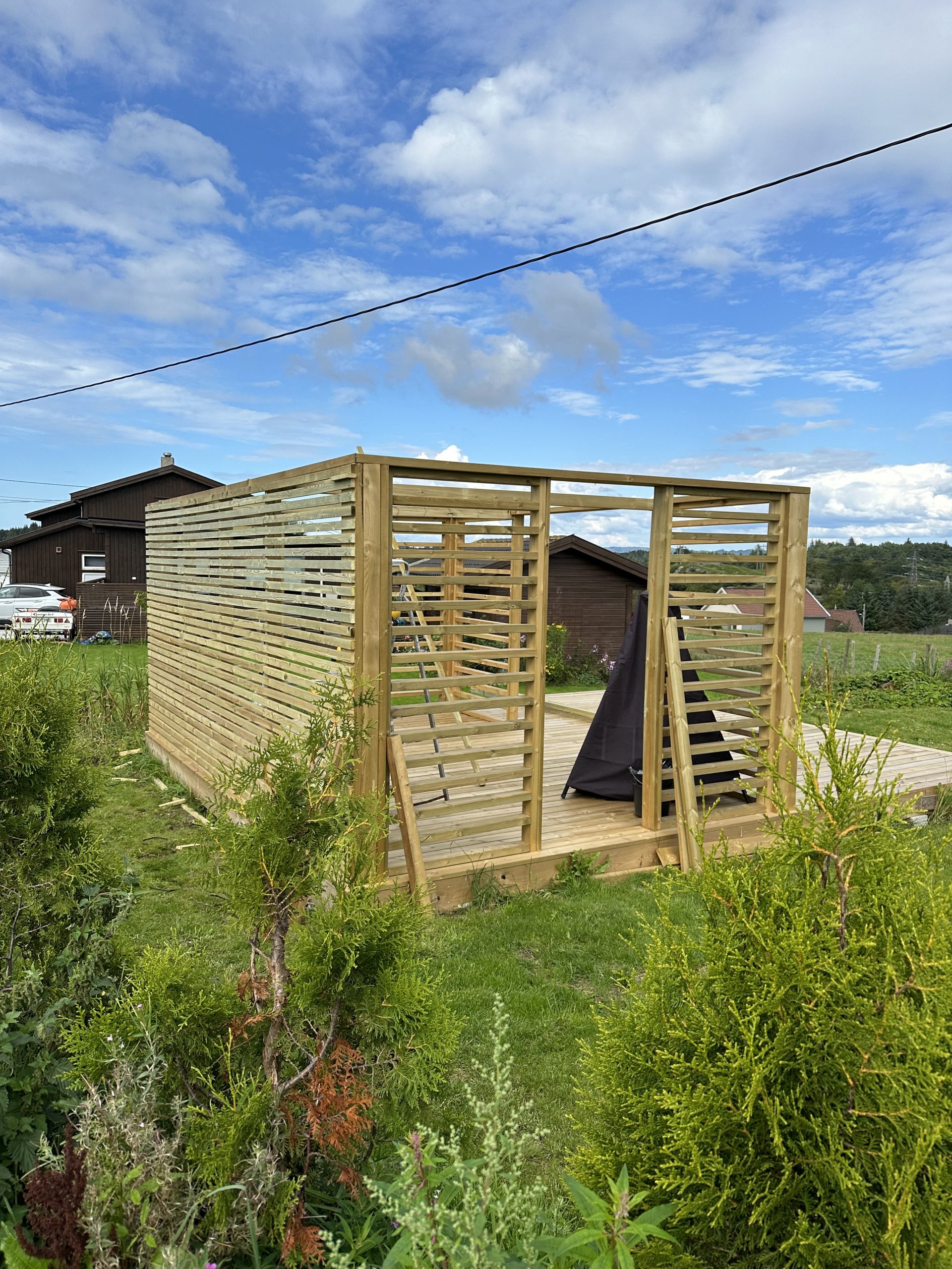 Pergola på terrasse