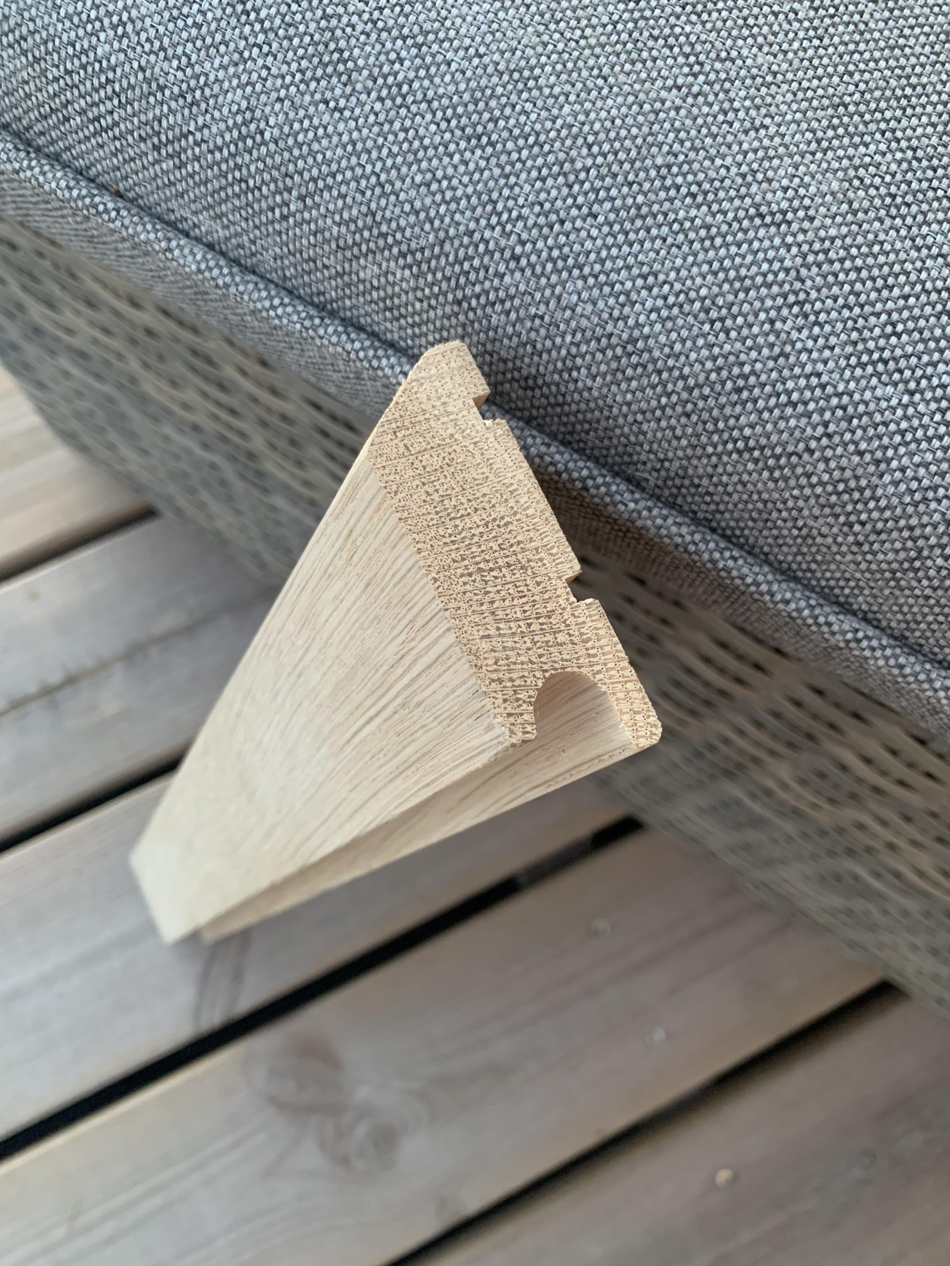 Kjøkkenfronter laget av parkettstaver