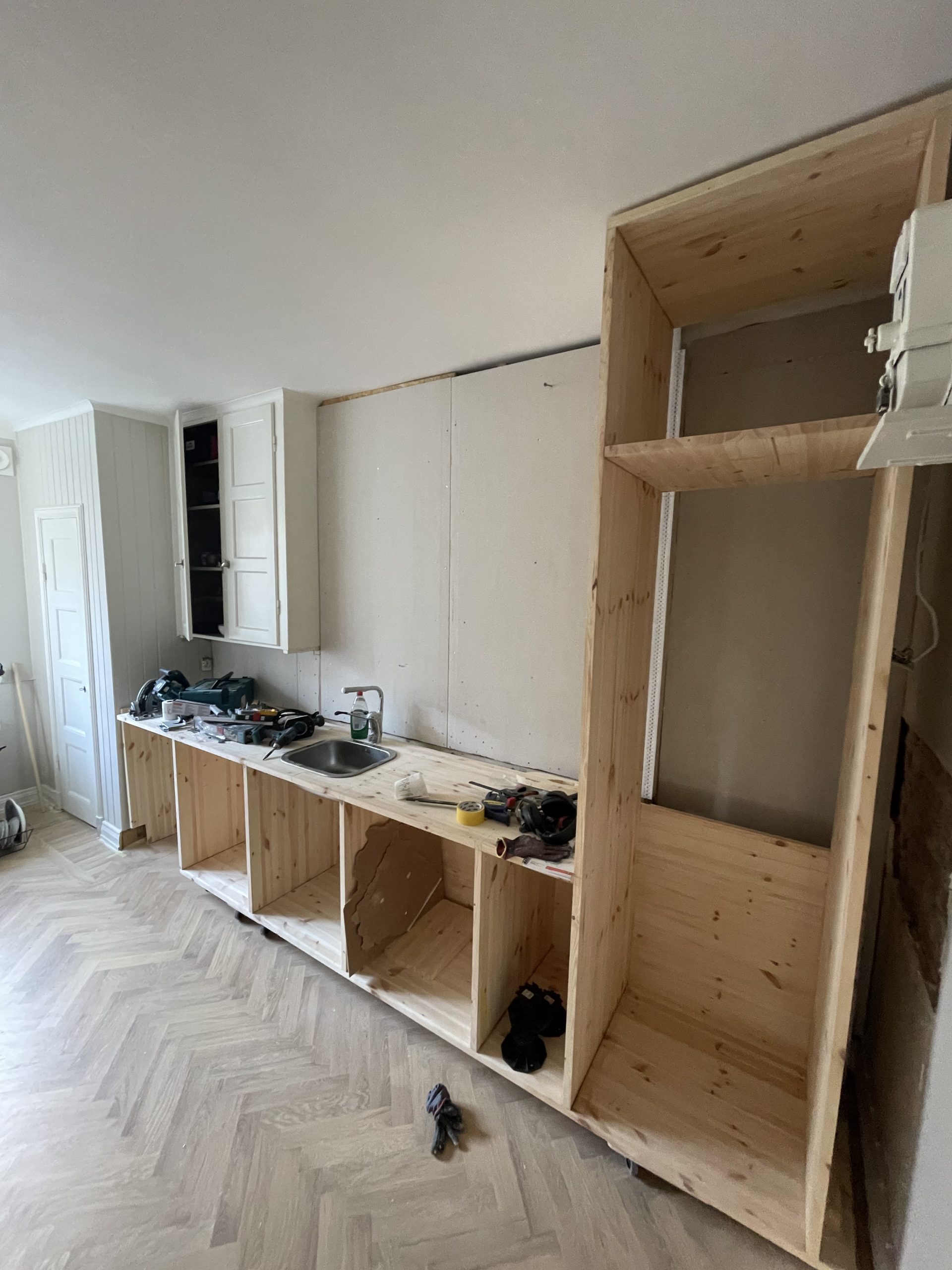 Skreddersydd snekkerkjøkken