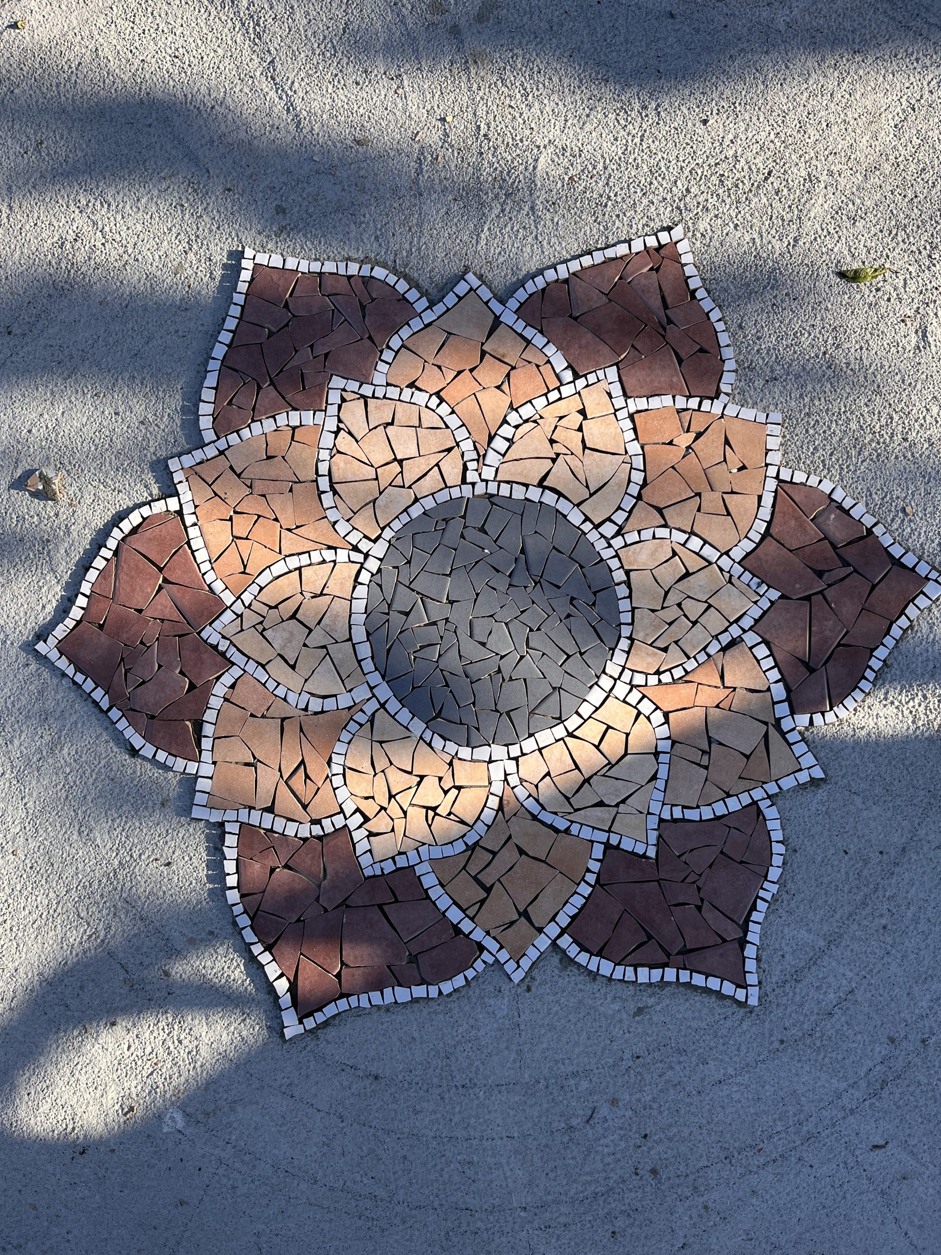 Rund mosaik terrasse