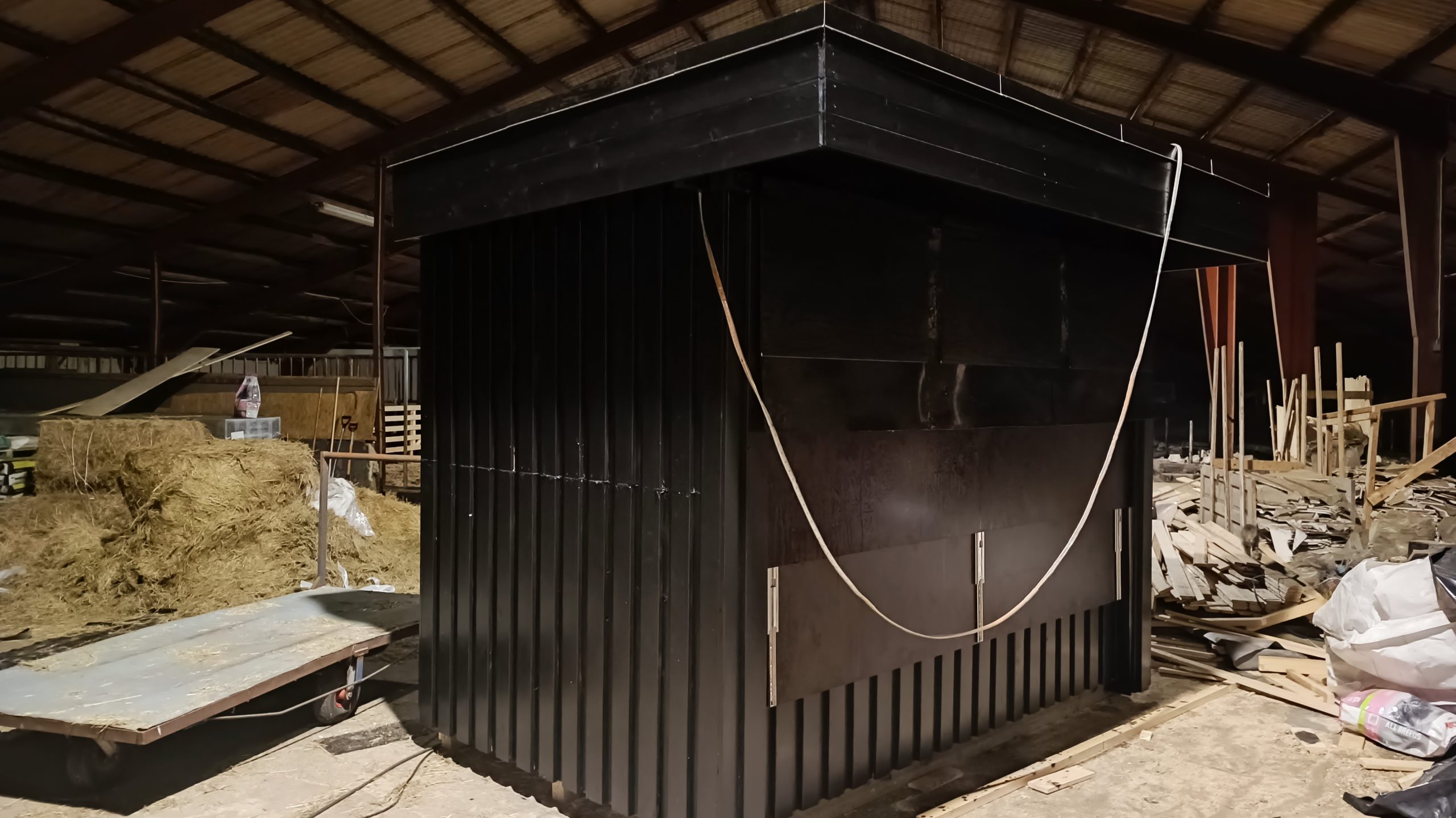 Hevosenruokinta-automaatti