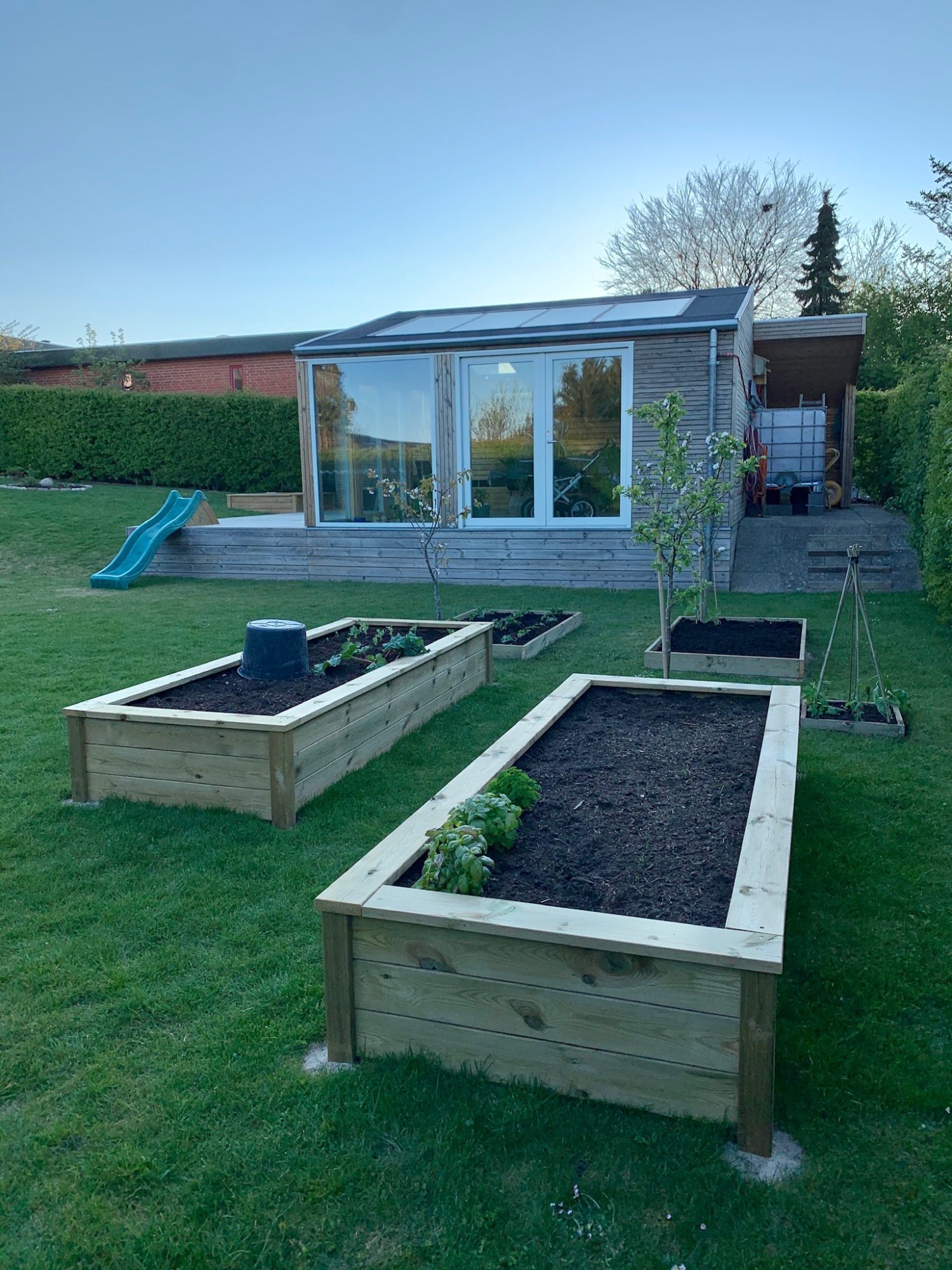 Orangeri med dubbelt pulpettak