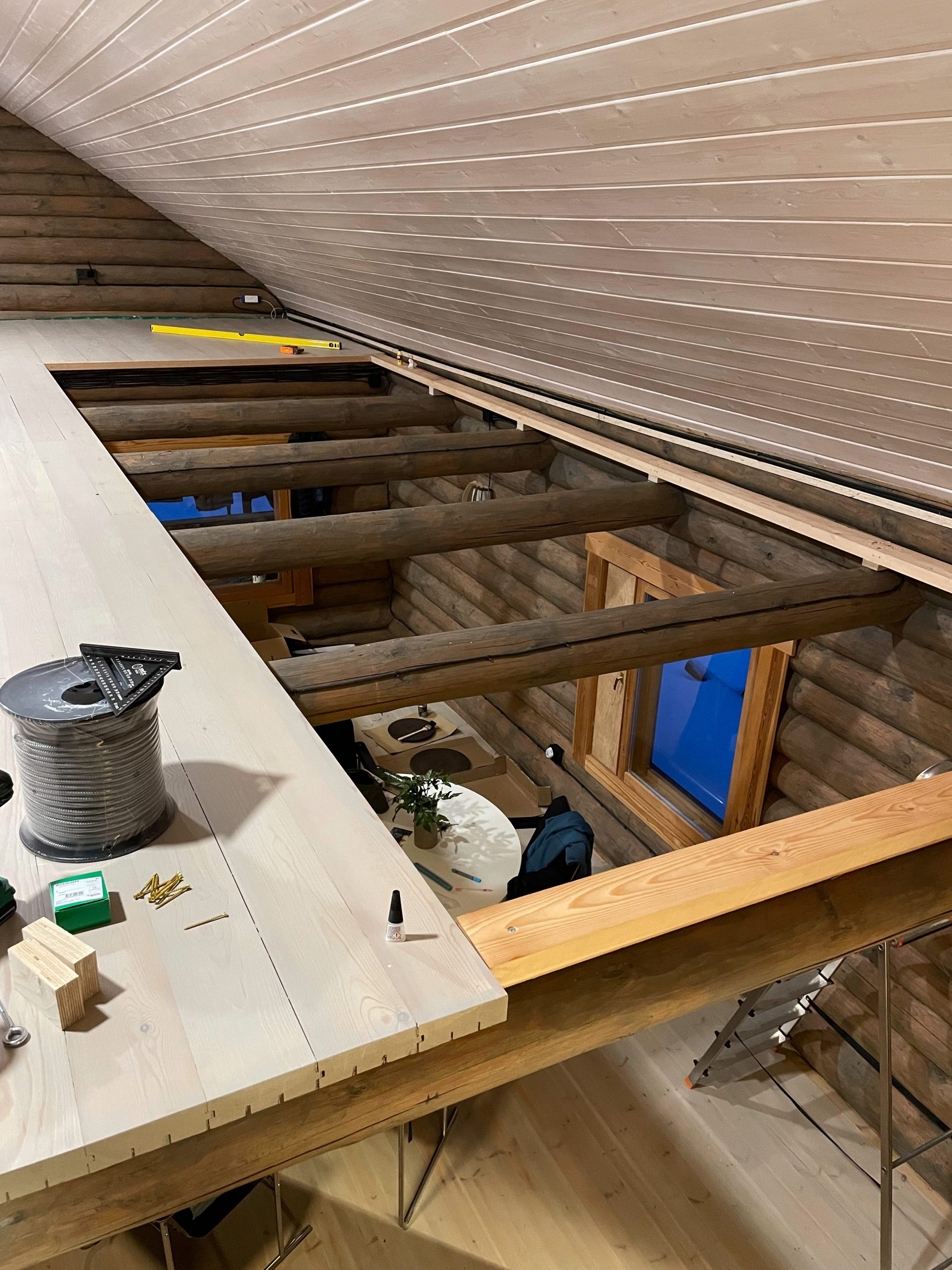 Hængekøje i gulvet