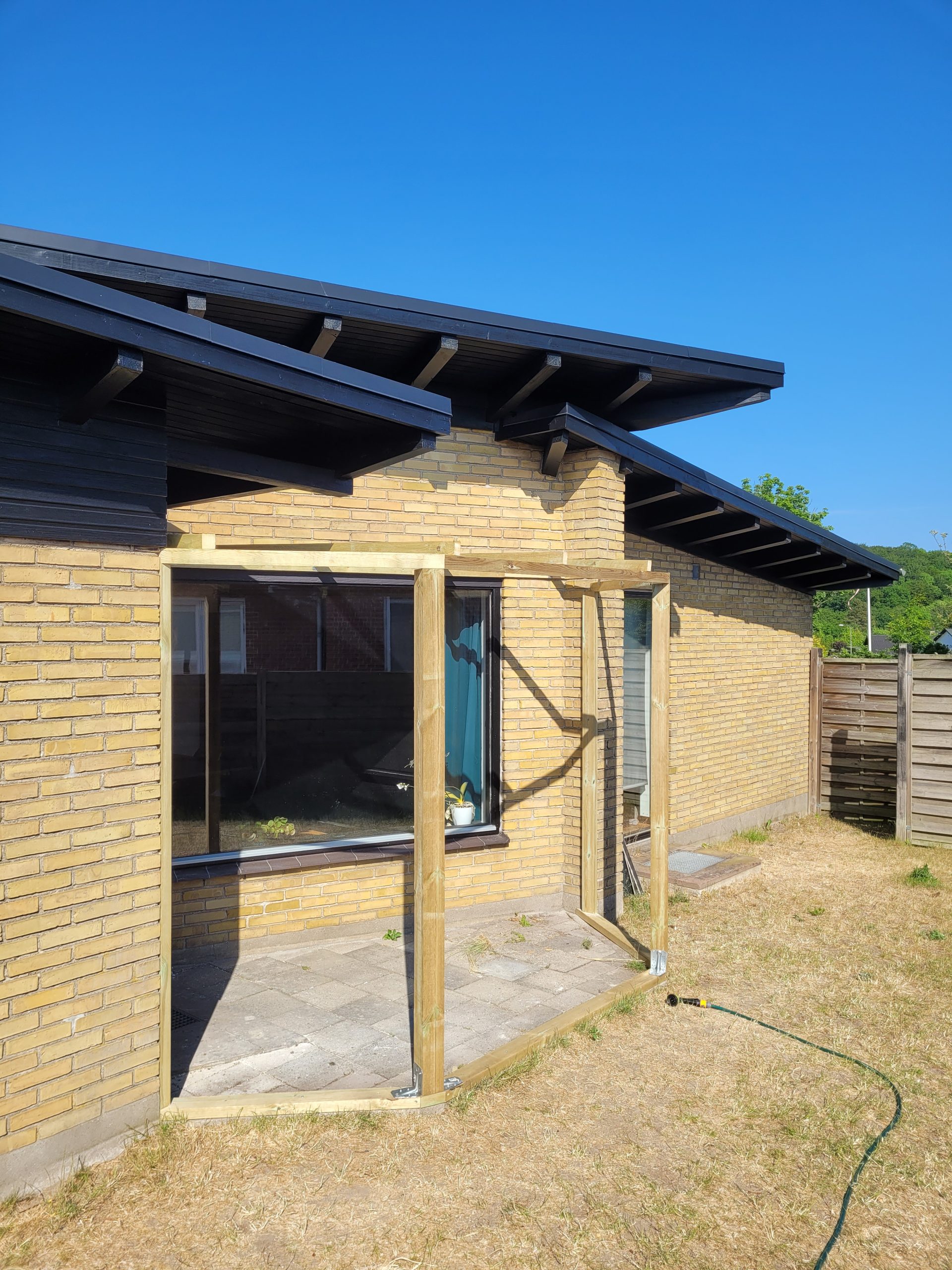 Verkkohäkki kahdelle kissalle