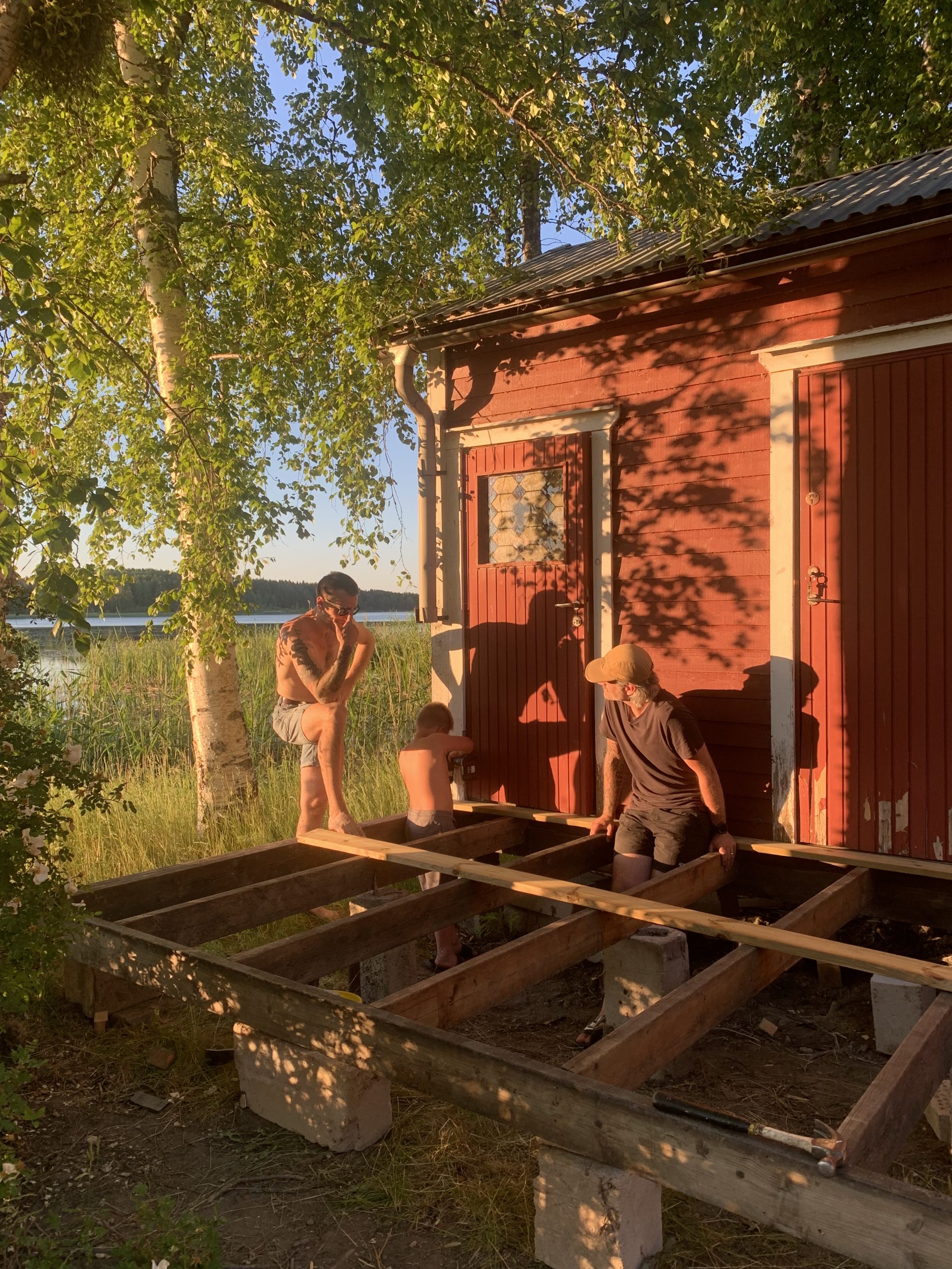 Trädäck med pergola