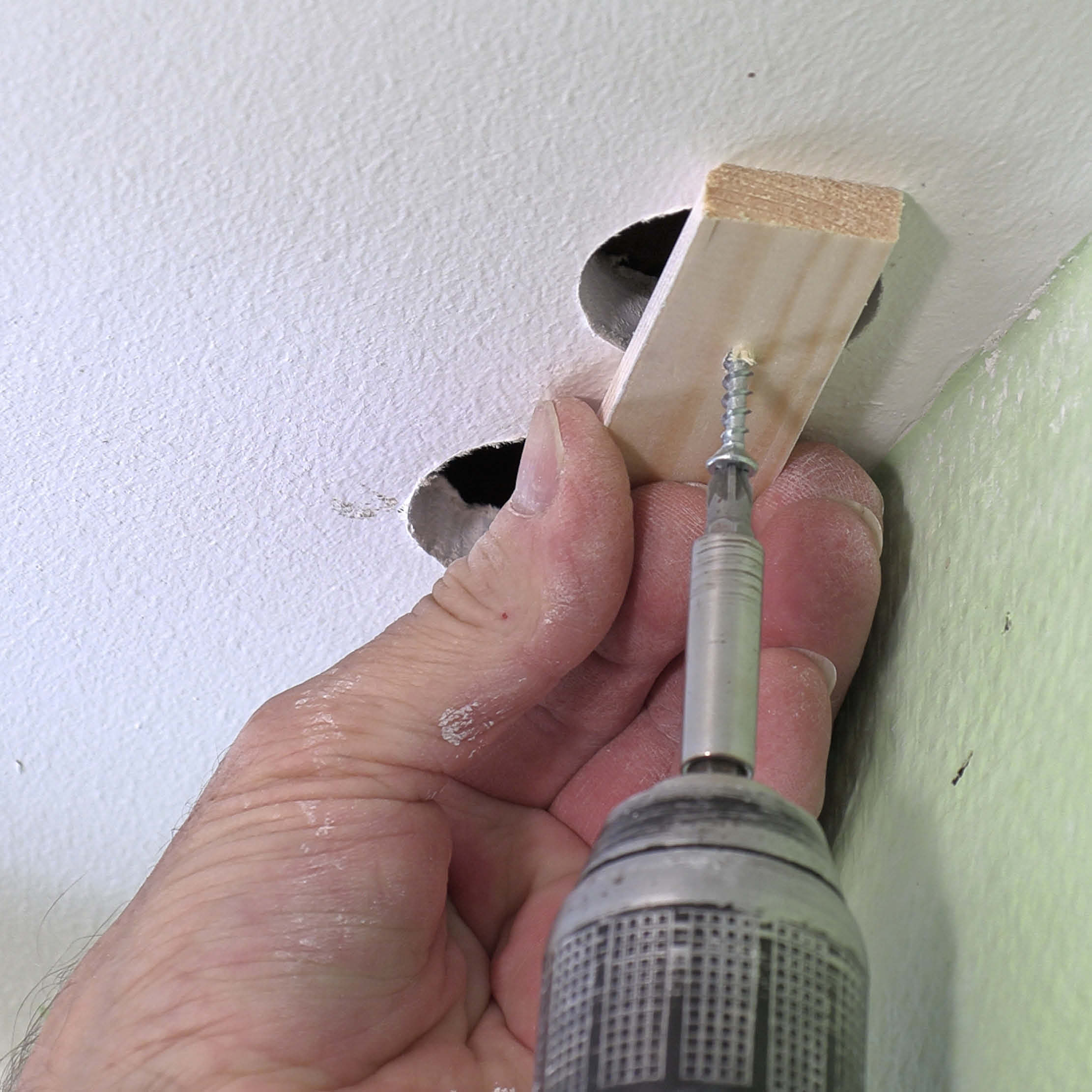 Reparation af gipsloft