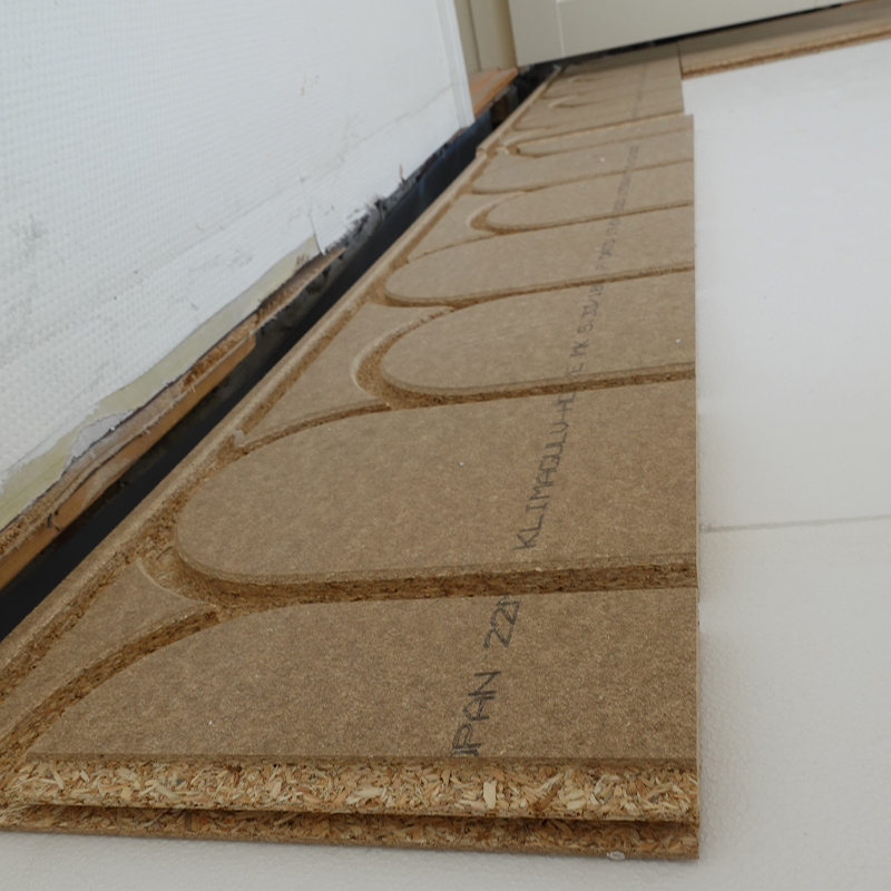 Skivor till golvvärme med spår