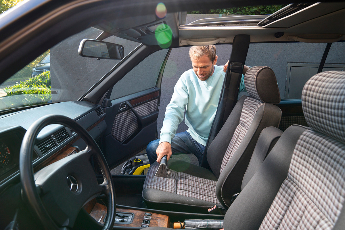 Smart møbelrensning på batteri