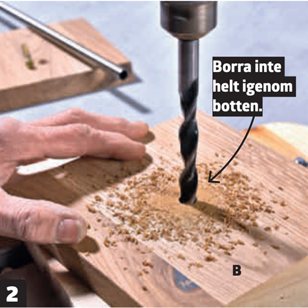 Bygga fågelbord på stolpe