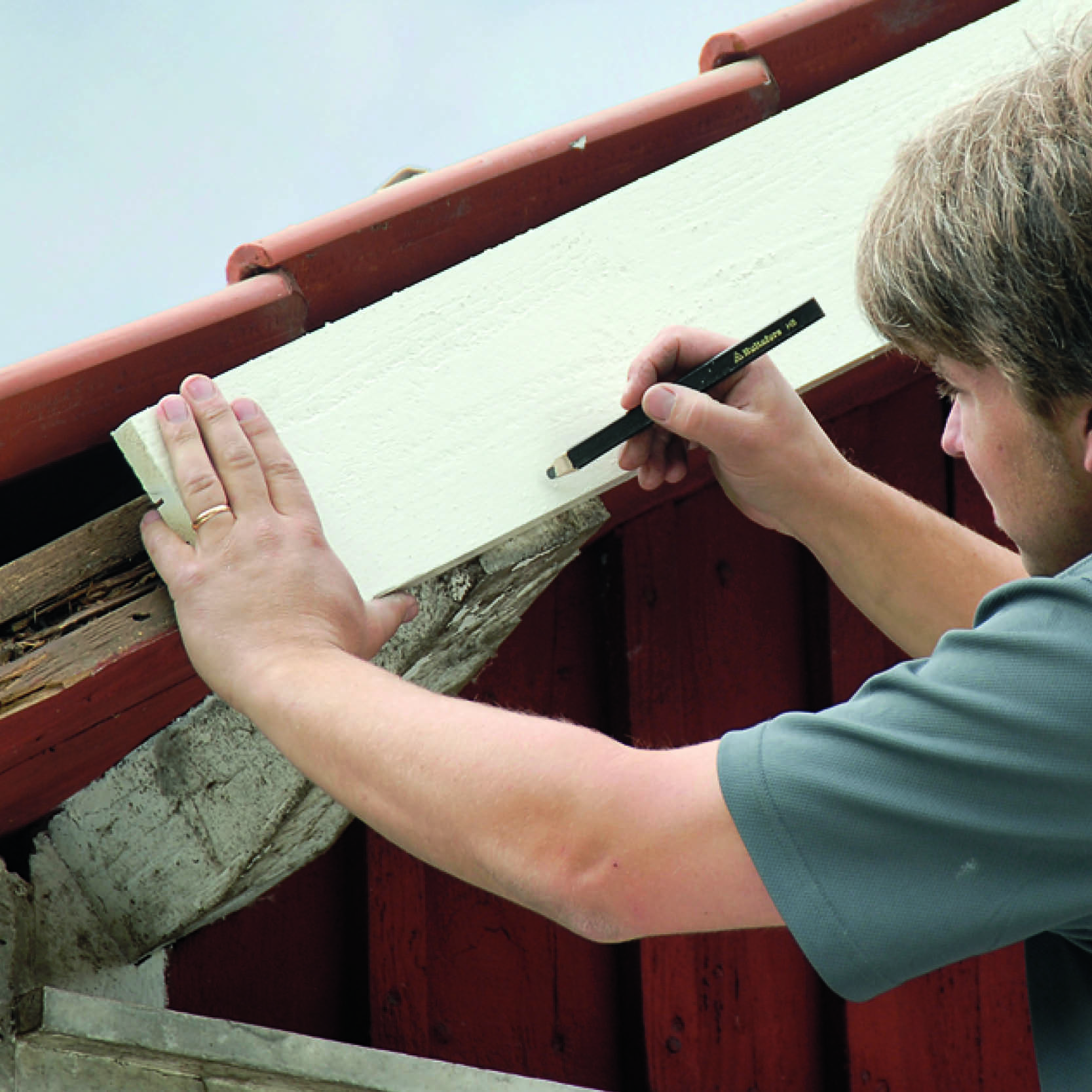 Hyvin pitkissä tuulilaudoissa ei voi välttyä liitoksilta